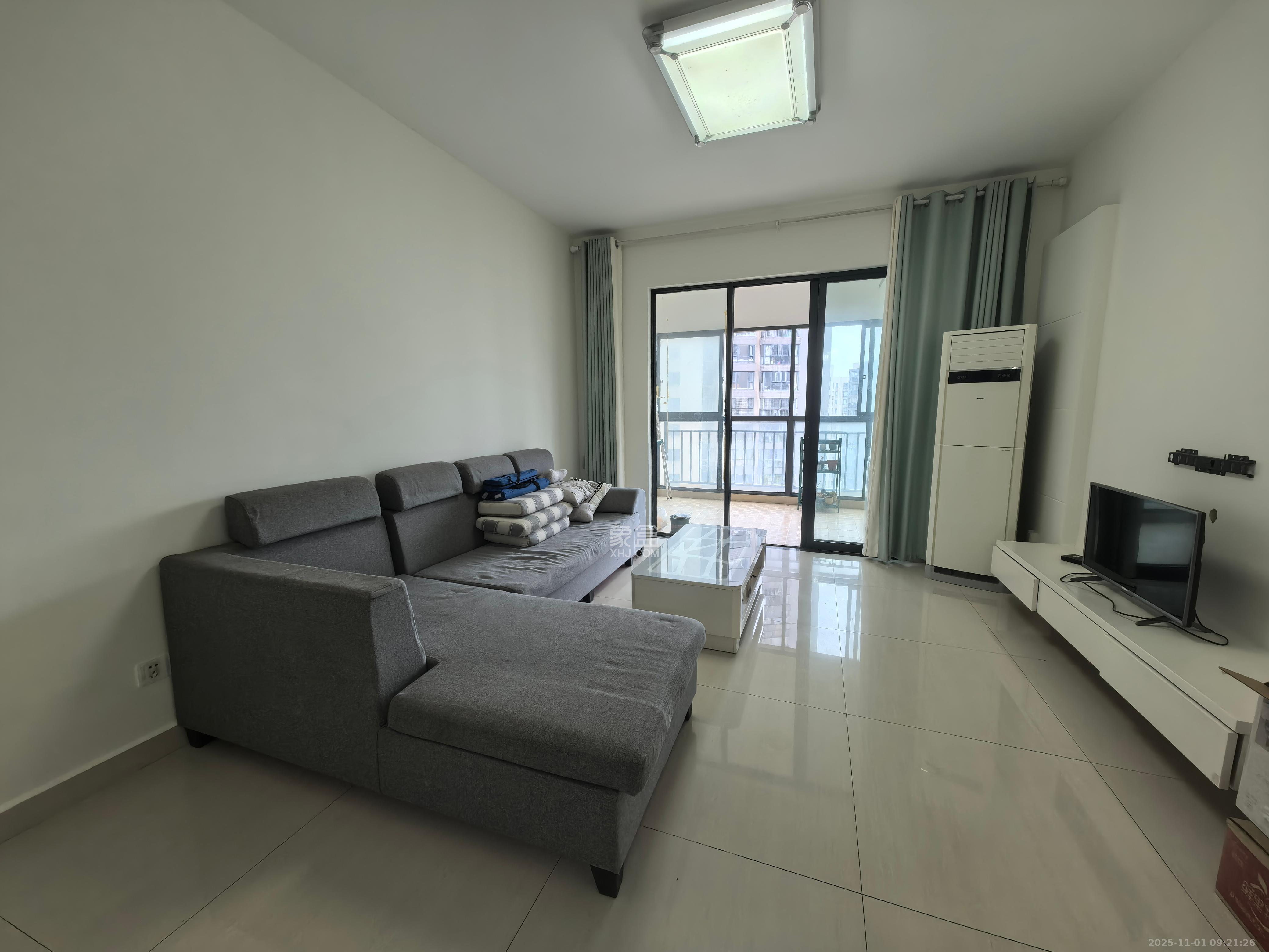 莱茵城  2室2厅1卫    1800.0元/月 莱茵城  2室2厅1卫    1800.0元/月