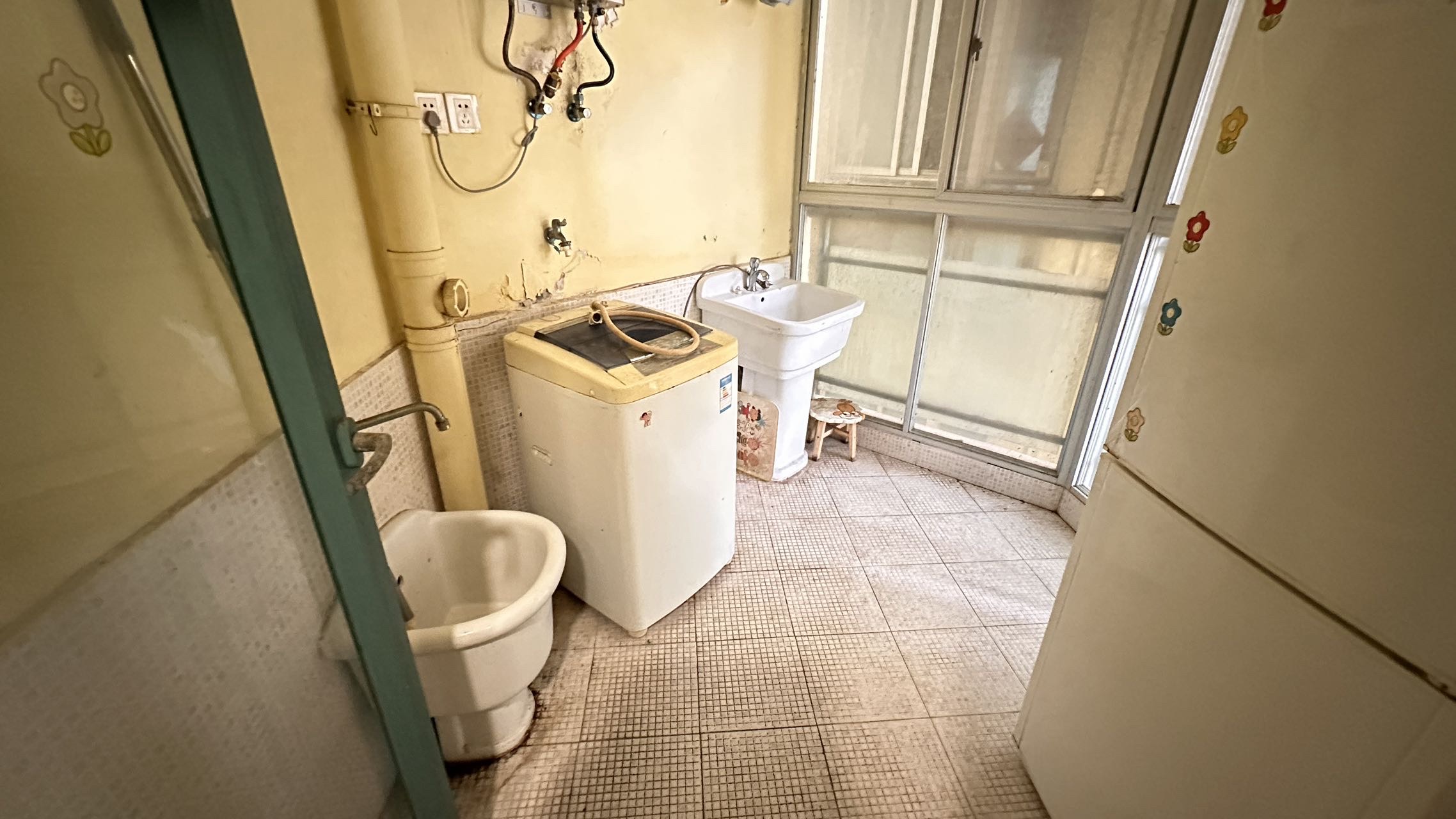 祥阁深蓝湾 2室1厅1卫 2100.0元/月 祥阁深蓝湾 2室1厅1卫 2100.0元/月室内图