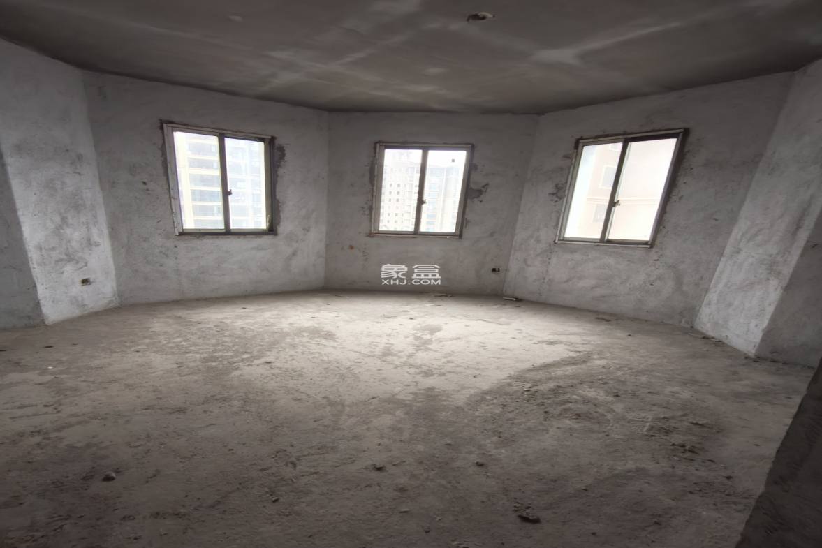 华剑首郡+五江珑悦 4室2厅2卫 59.8万 华剑首郡+五江珑悦 4室2厅2卫 59.8万客厅