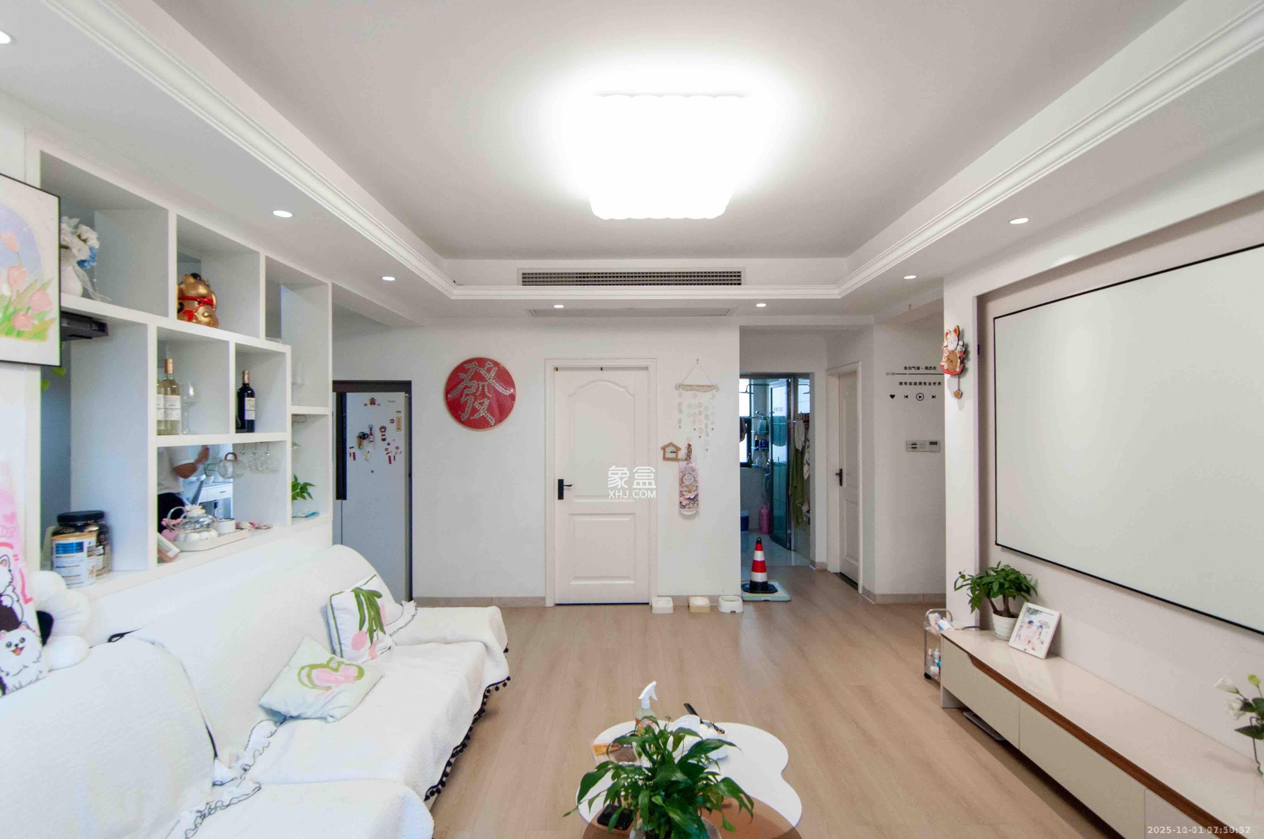 中一九骏（枫桥苑）  4室2厅2卫    4000.0元/月室内图