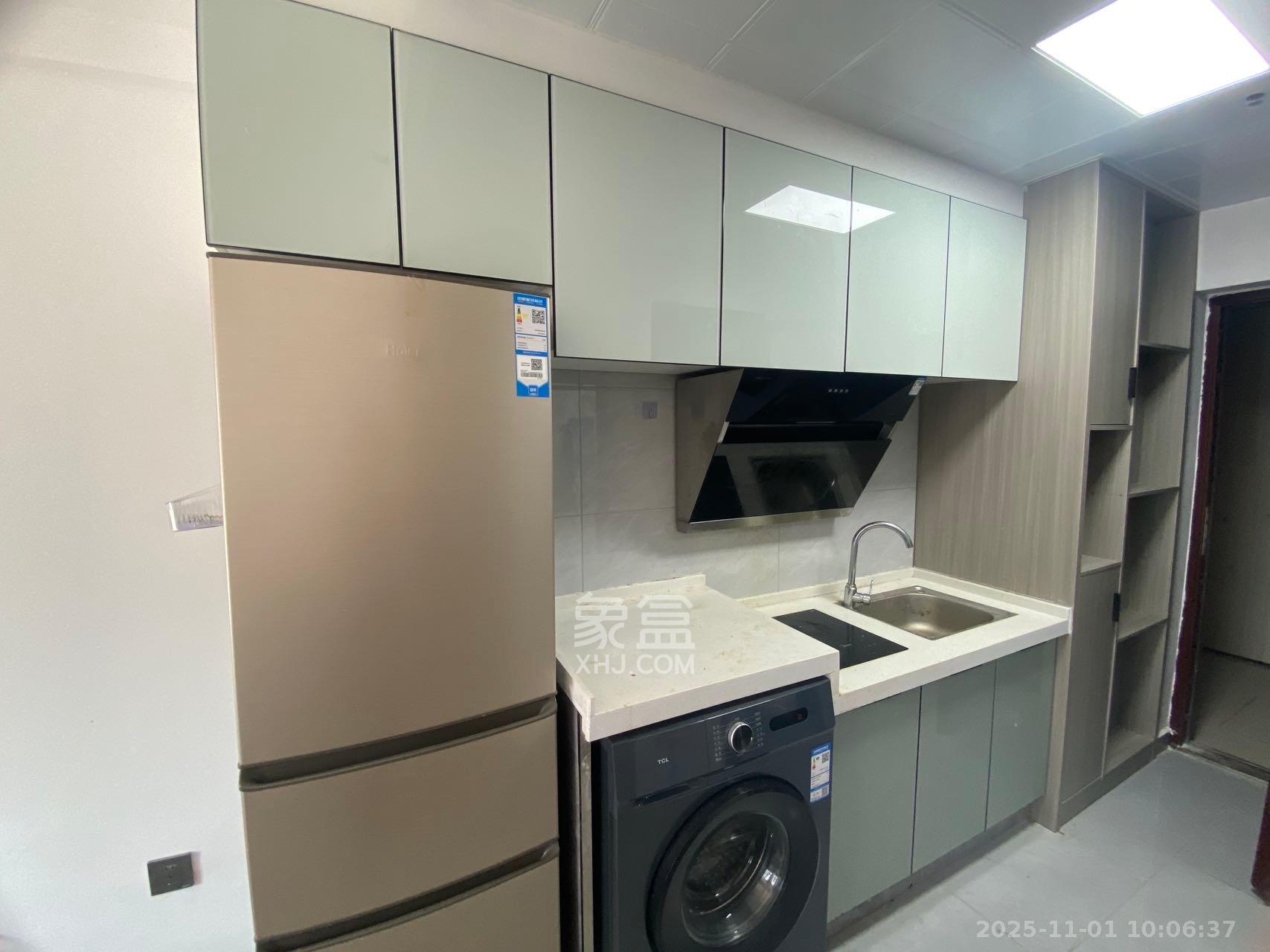 保利天禧EF区  1室1厅1卫    1680.0元/月 保利天禧EF区  1室1厅1卫    1680.0元/月室内图