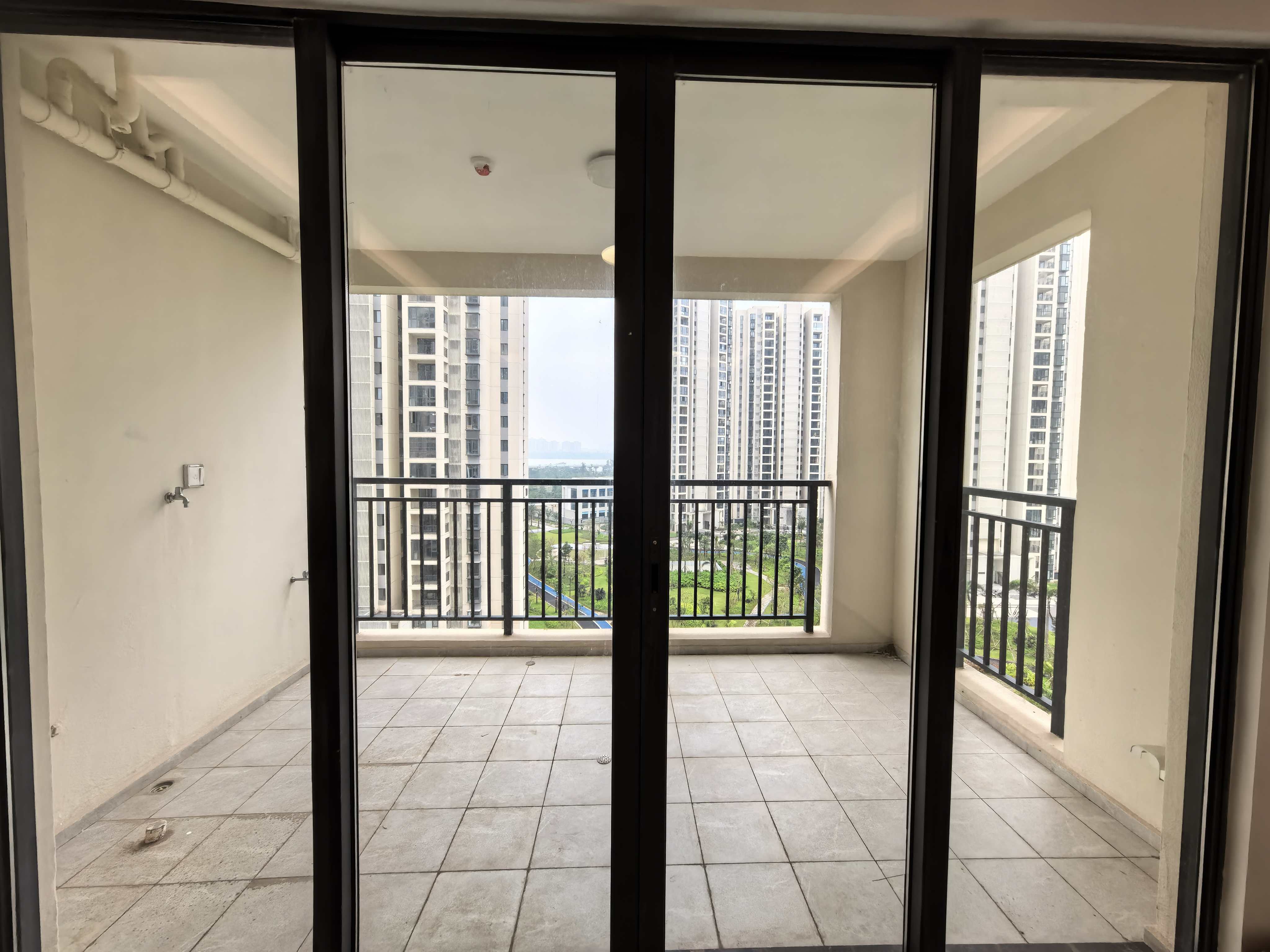 和风家园蓝天居  3室2厅2卫    2000.0元/月 和风家园蓝天居  3室2厅2卫    2000.0元/月室内图