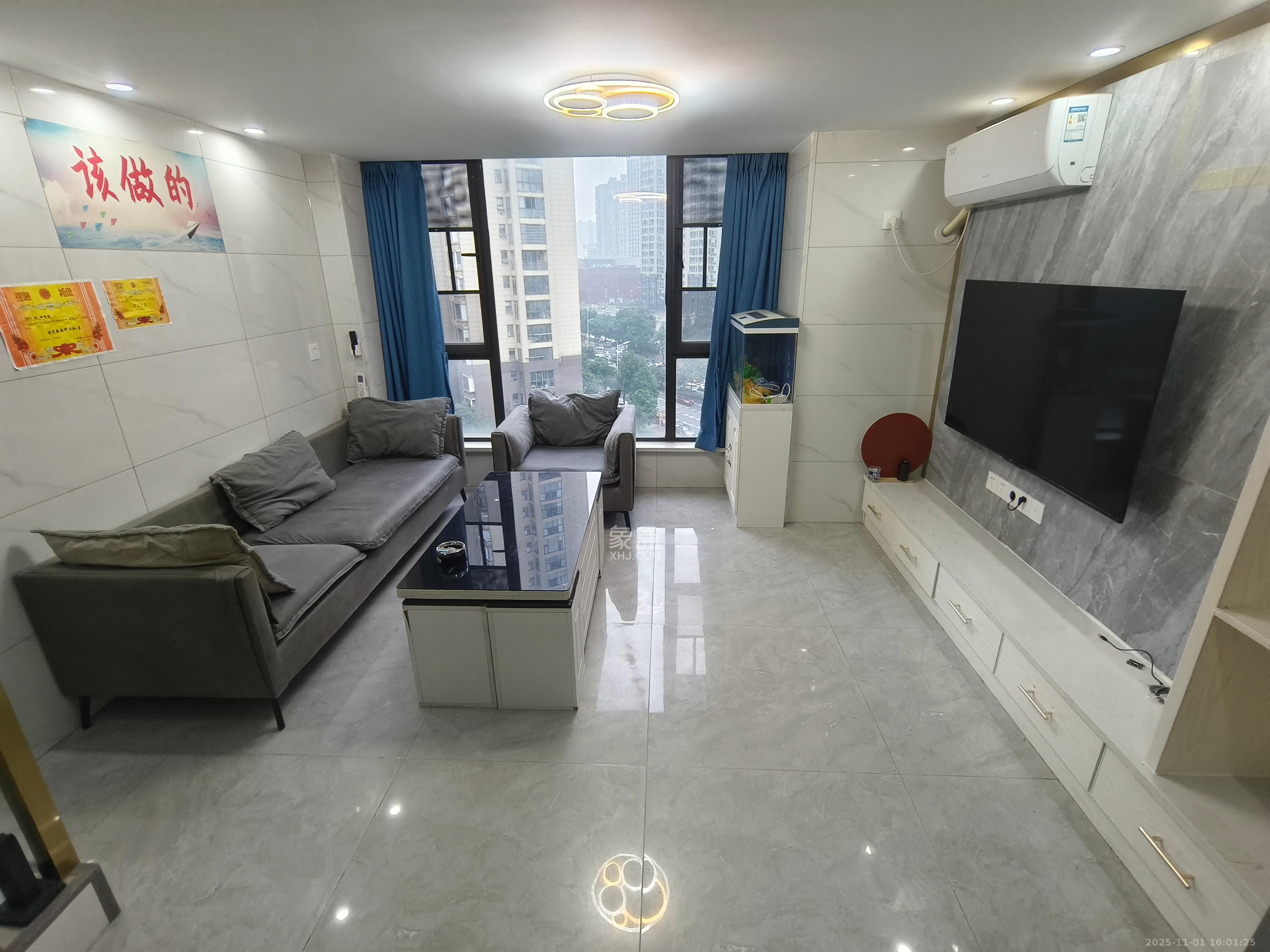 润和滨江府  2室1厅1卫    1600.0元/月 润和滨江府  2室1厅1卫    1600.0元/月