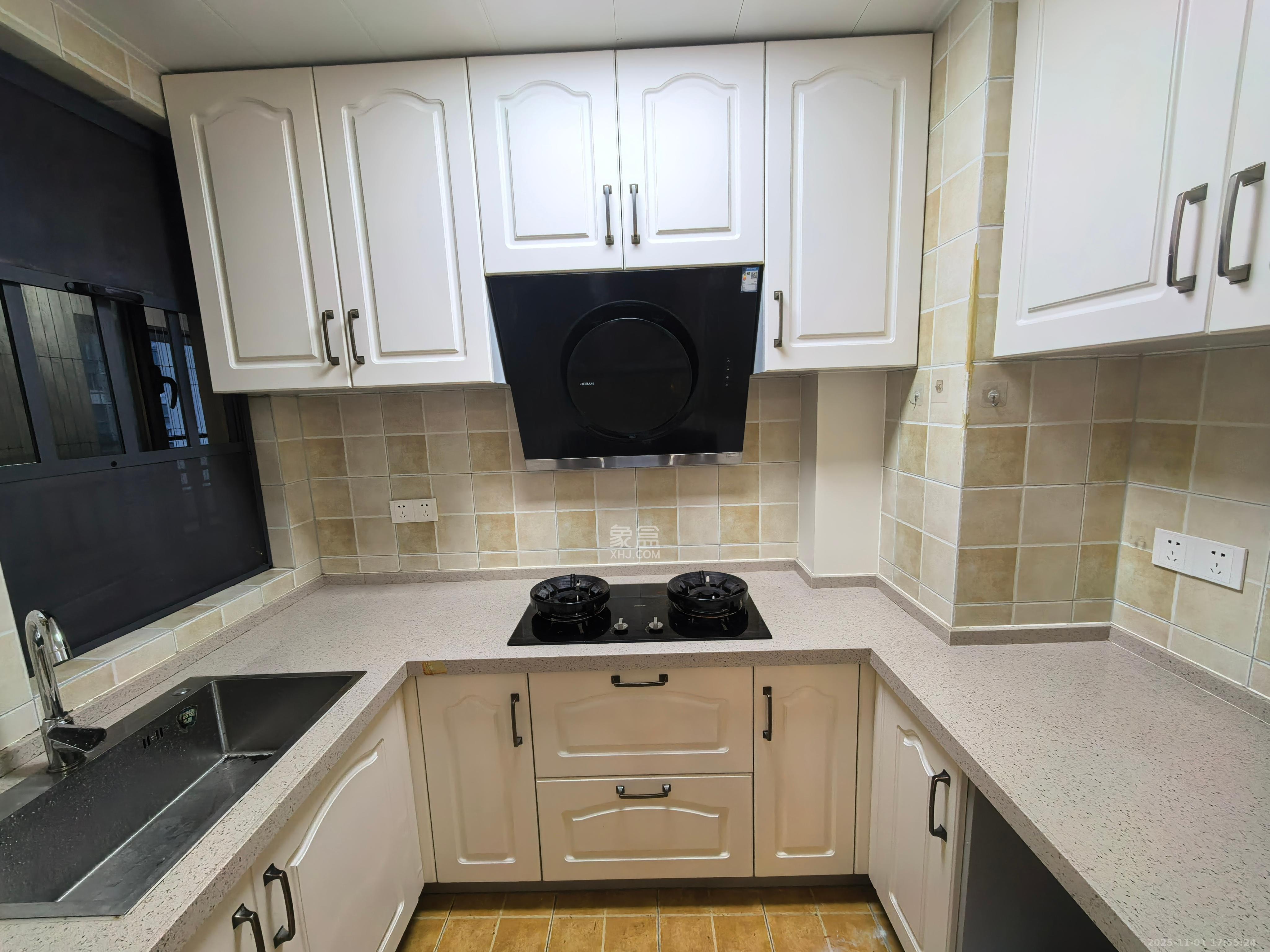 中建悦和城  3室2厅1卫    2600.0元/月室内图