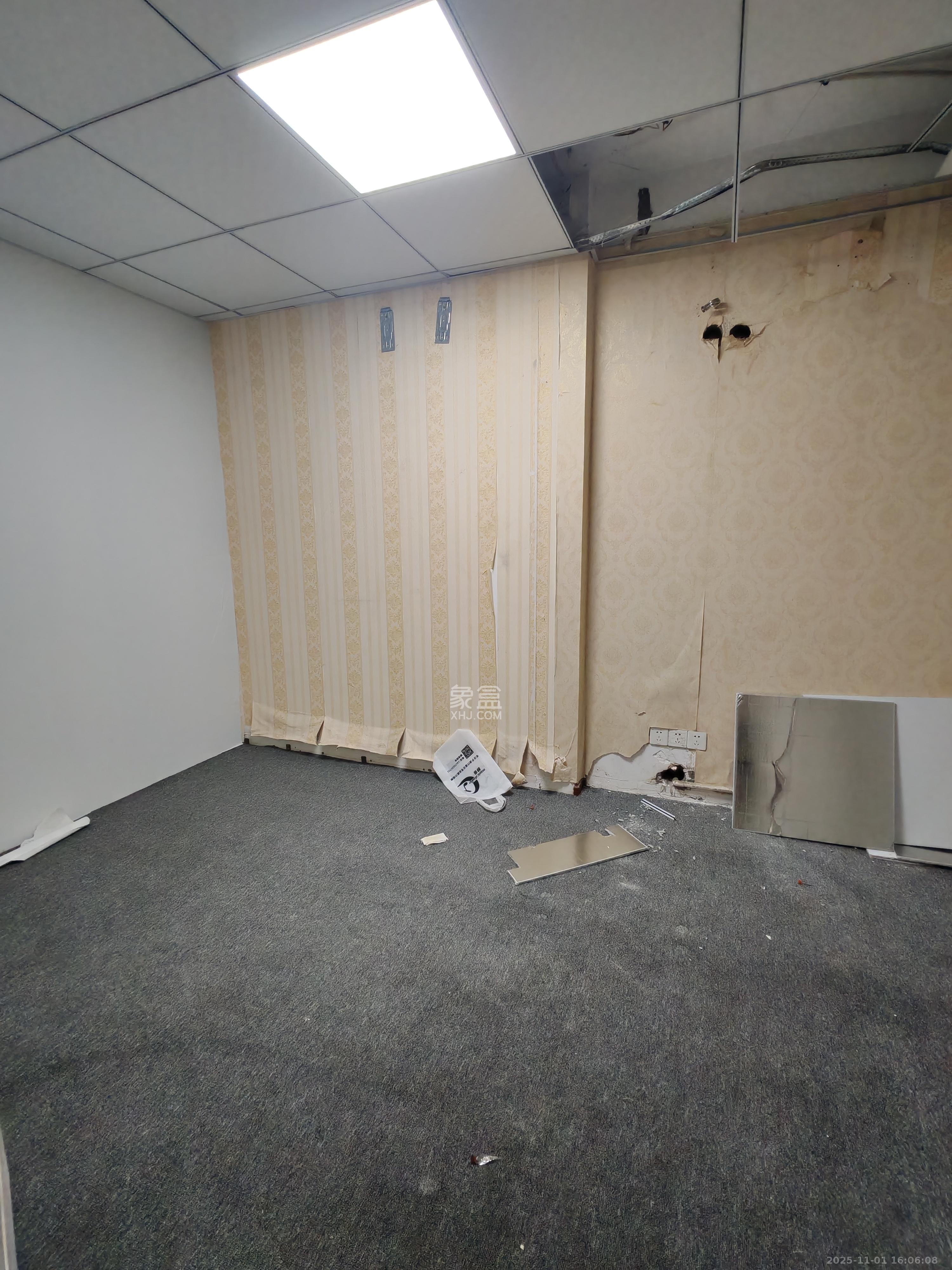 和庄  3室1厅1卫    2000.0元/月 和庄  3室1厅1卫    2000.0元/月室内图