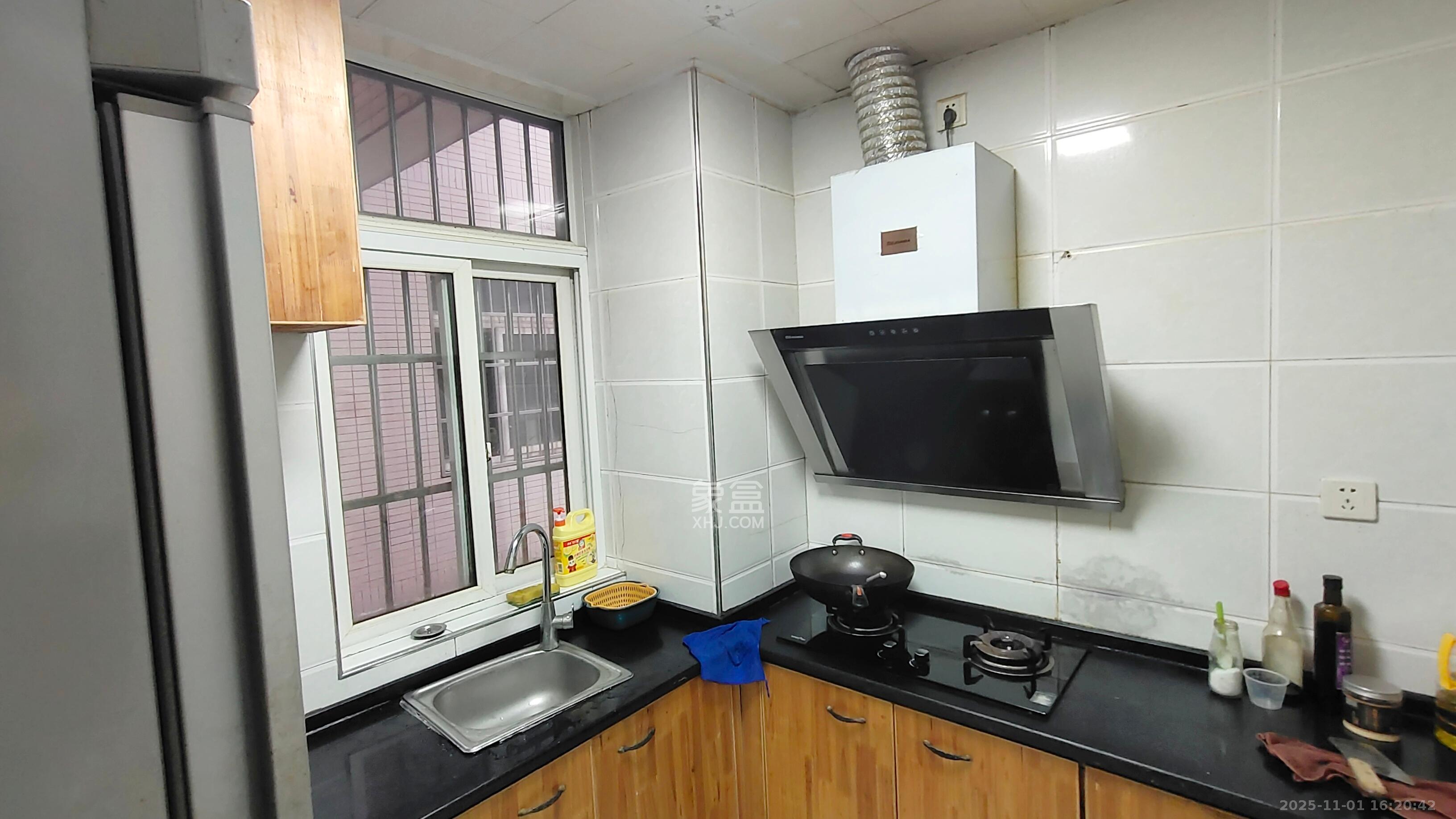 黎郡新宇康景园  2室2厅1卫    1200.0元/月室内图