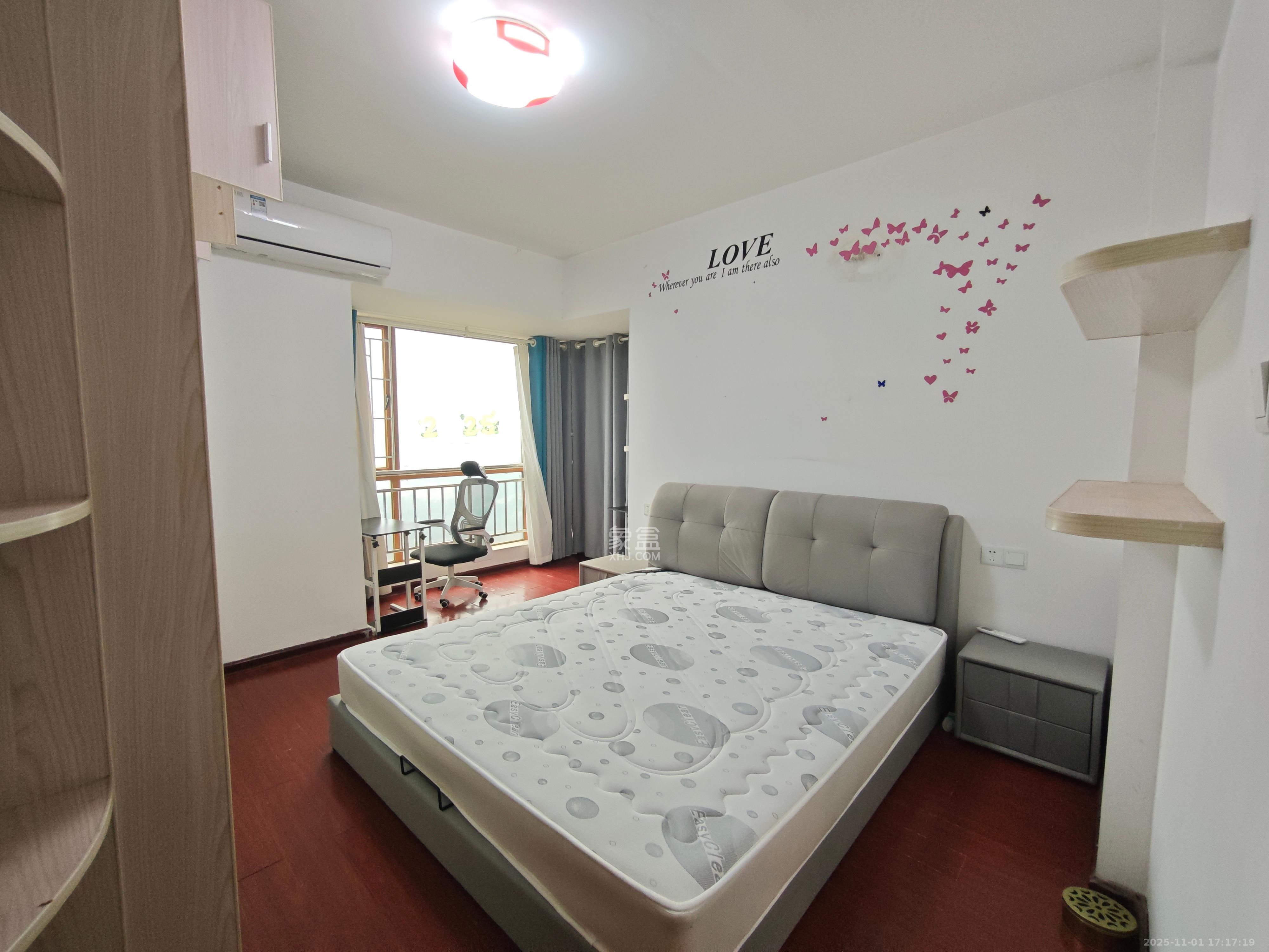 锑都家园  2室2厅1卫    1600.0元/月室内图