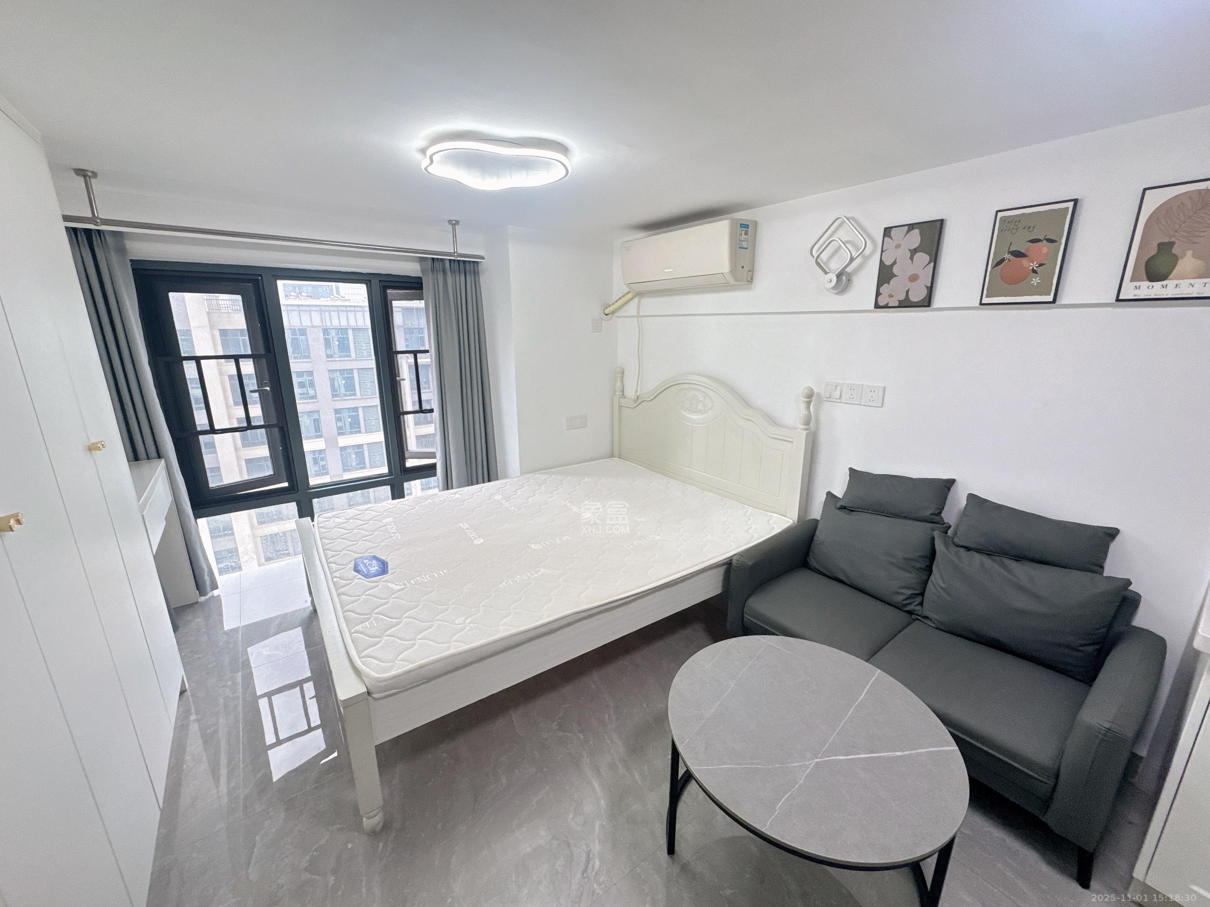 清控湖山雅居北区 1室1厅1卫 1250.0元/月 清控湖山雅居北区 1室1厅1卫 1250.0元/月室内图