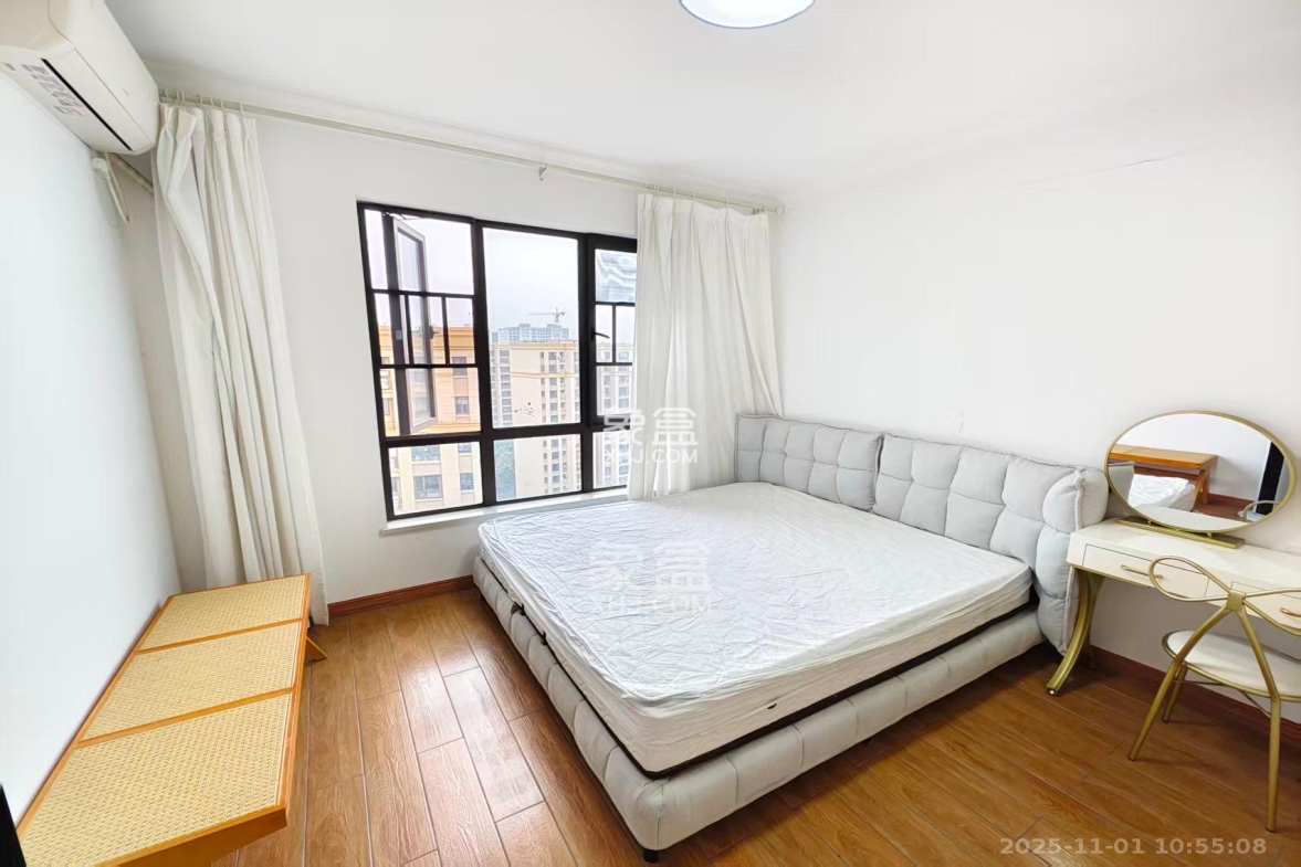 鑫远悦城(鑫远悦时代) 3室2厅1卫 2400.0元/月 鑫远悦城(鑫远悦时代) 3室2厅1卫 2400.0元/月室内图