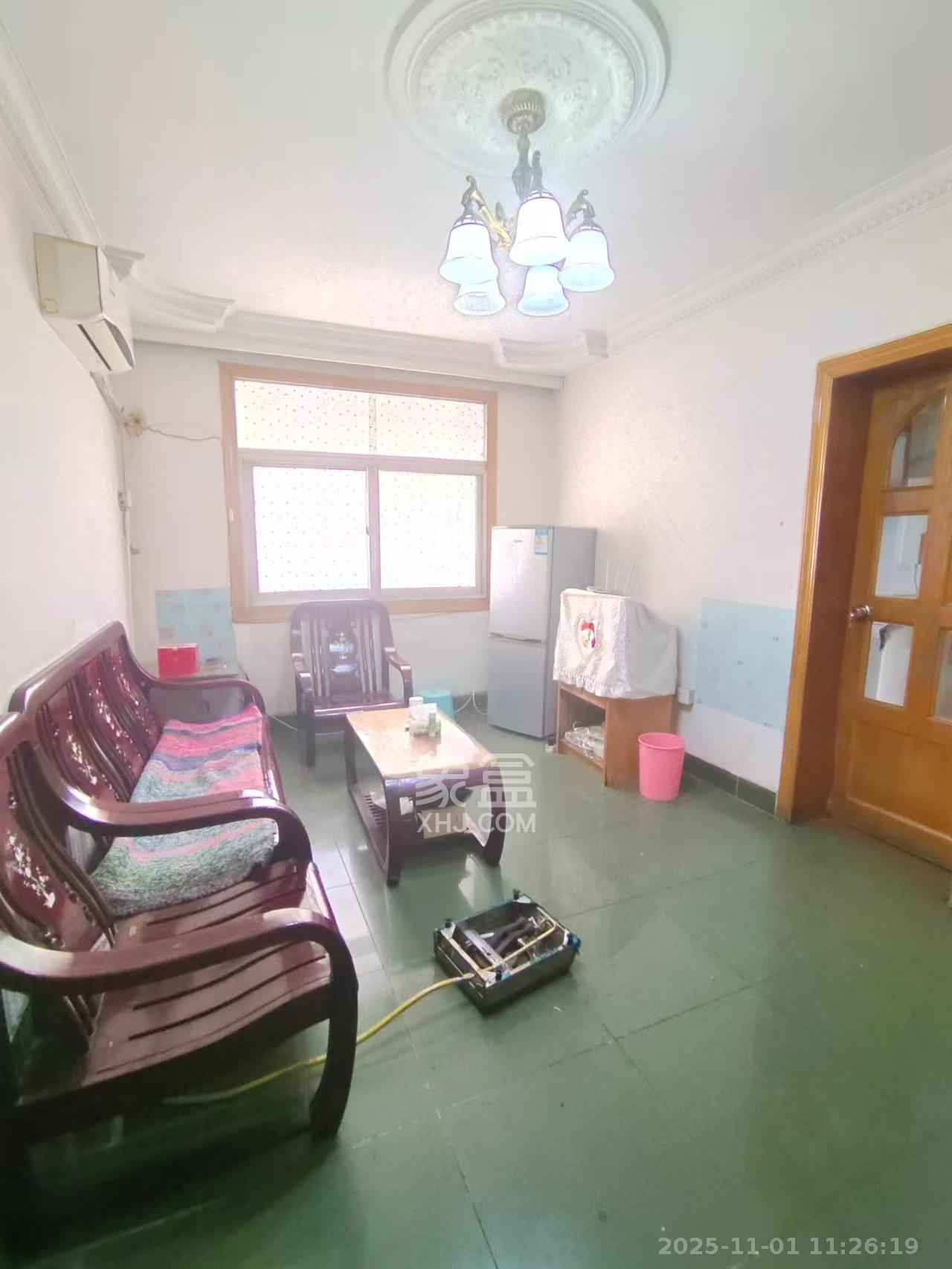 东广济桥社区  2室1厅1卫    1700.0元/月 东广济桥社区  2室1厅1卫    1700.0元/月室内图