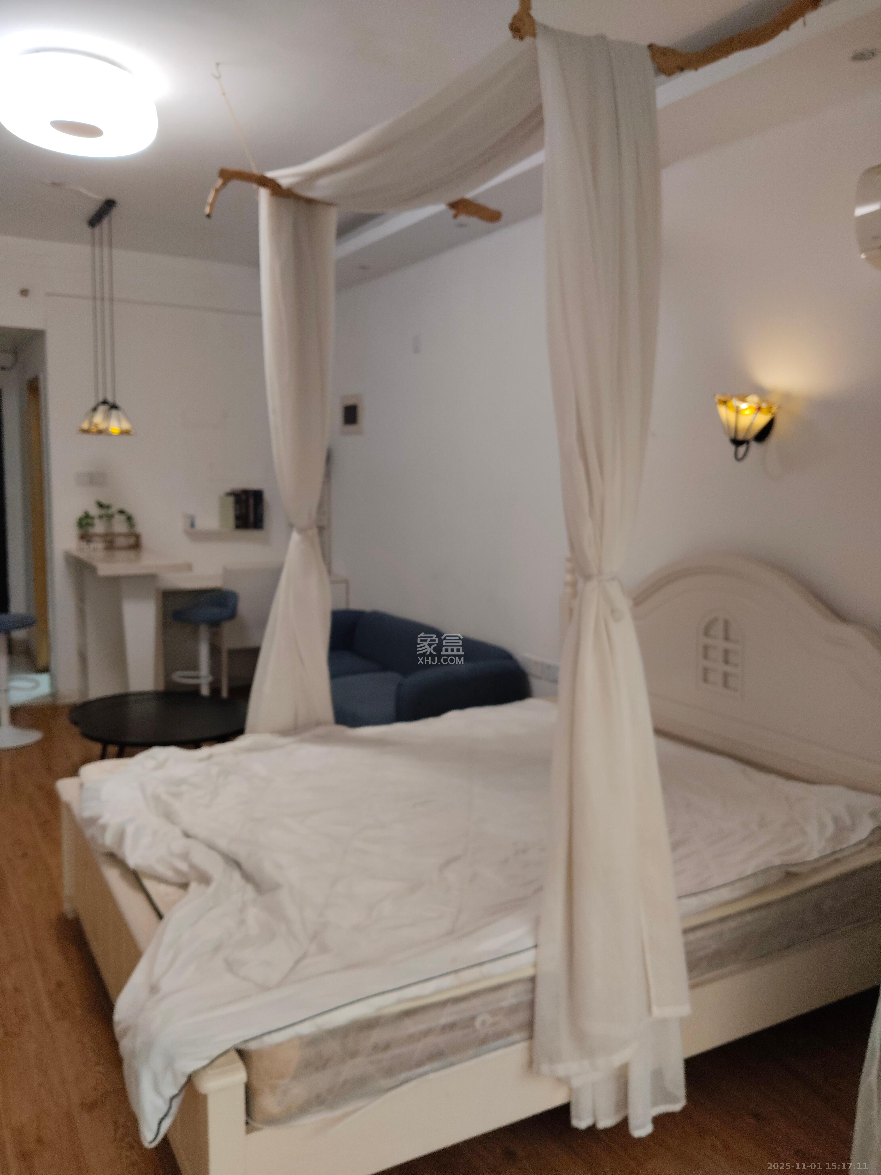 七彩丽都 1室1厅1卫 1900.0元/月 七彩丽都 1室1厅1卫 1900.0元/月室内图