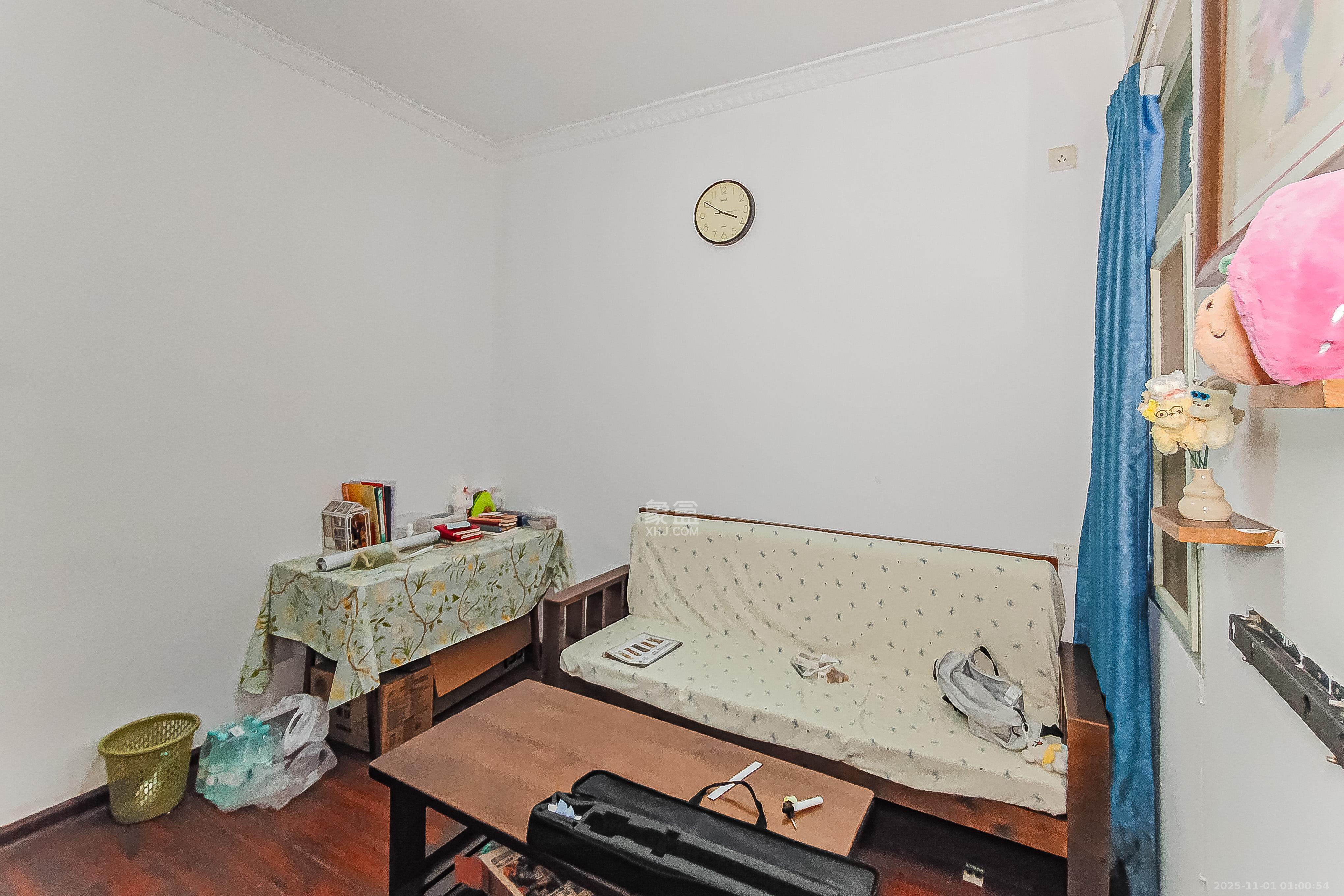 东瓜山一村  1室1厅1卫    20.0万 东瓜山一村  1室1厅1卫    20.0万客厅