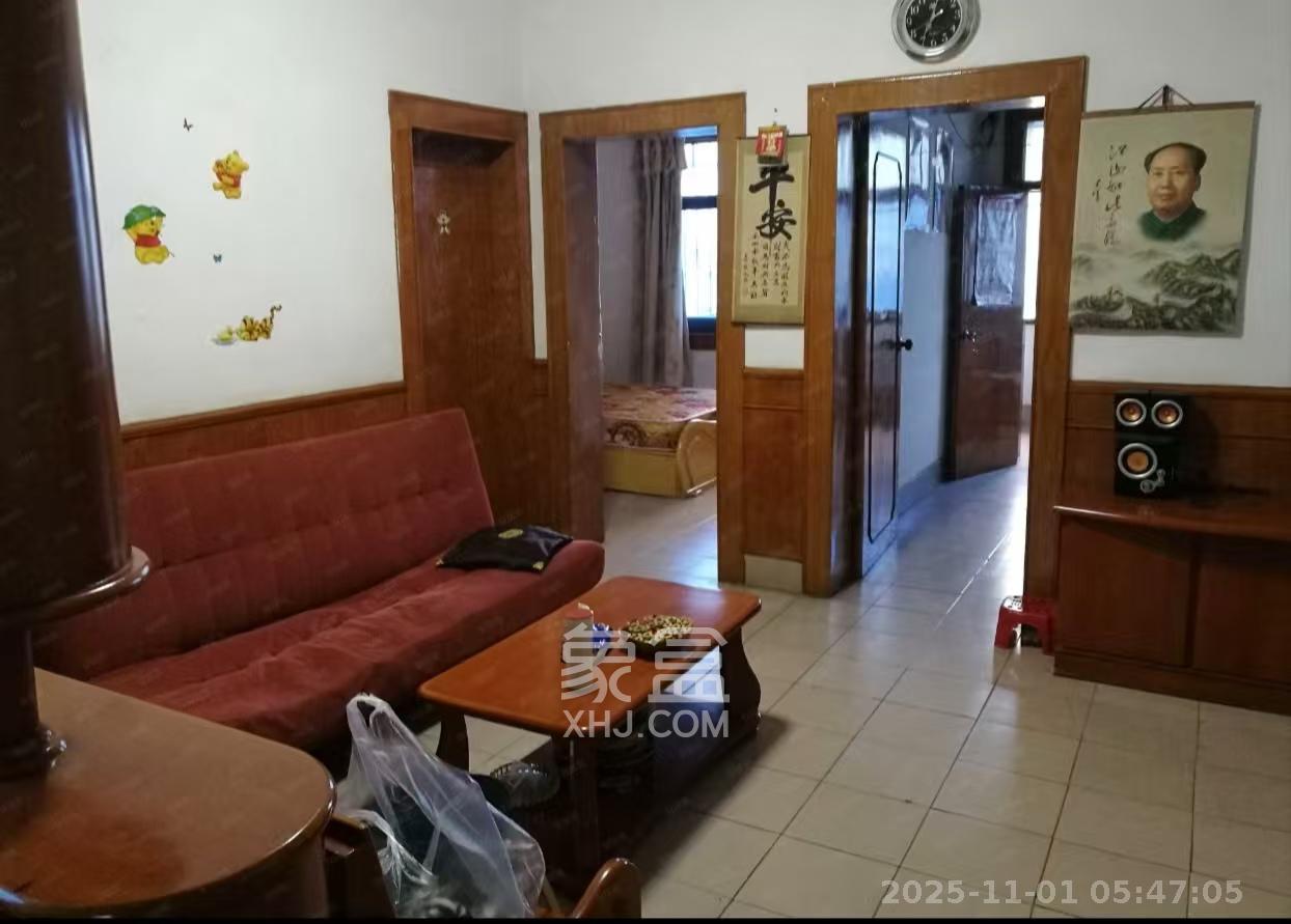 阿弥岭一二片  2室1厅1卫    1300.0元/月室内图