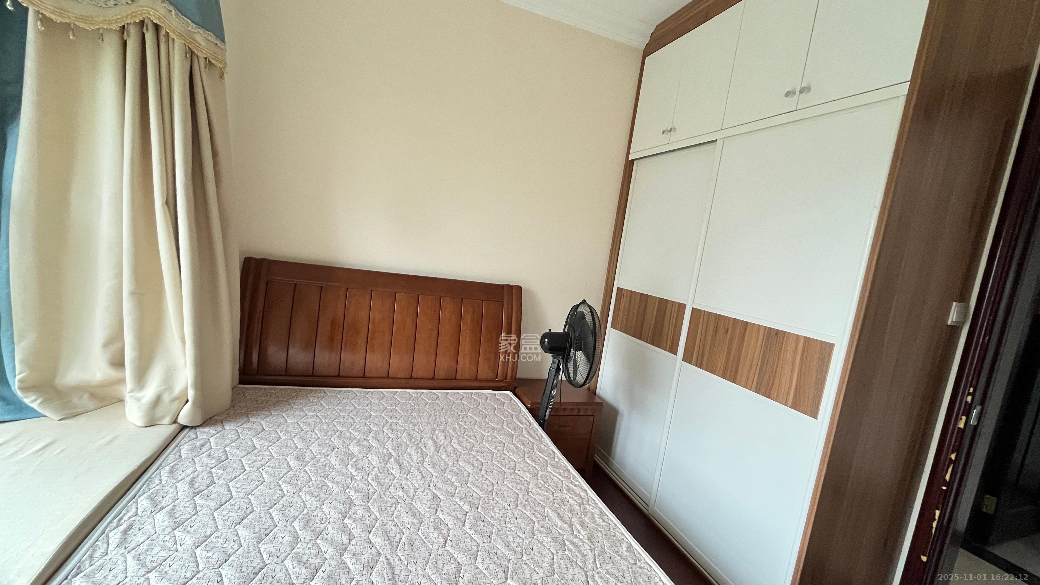 恒大雅苑  3室2厅1卫    2500.0元/月室内图