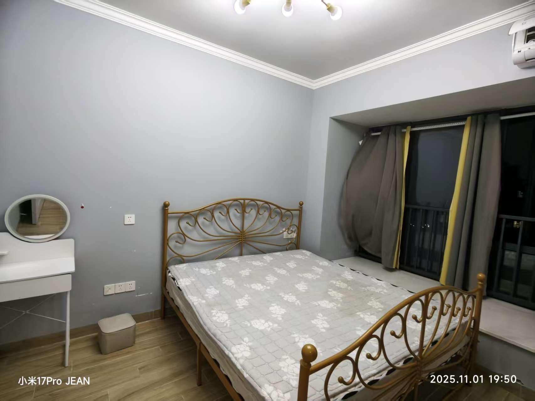 四季华庭-阳光华府  3室2厅1卫    3300.0元/月室内图