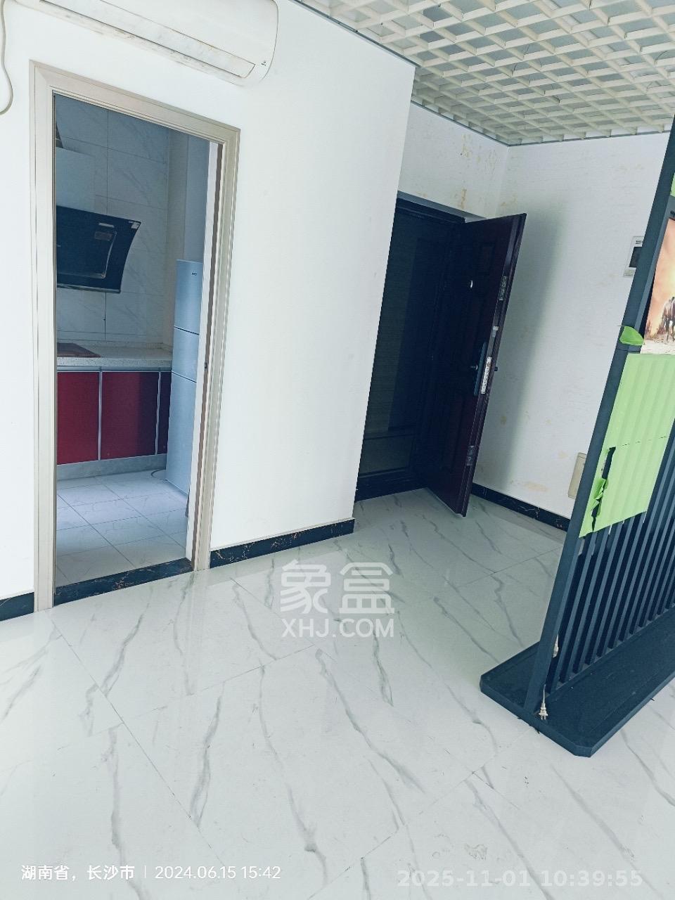 里约荟   86.0㎡      2600.0元/月室内图