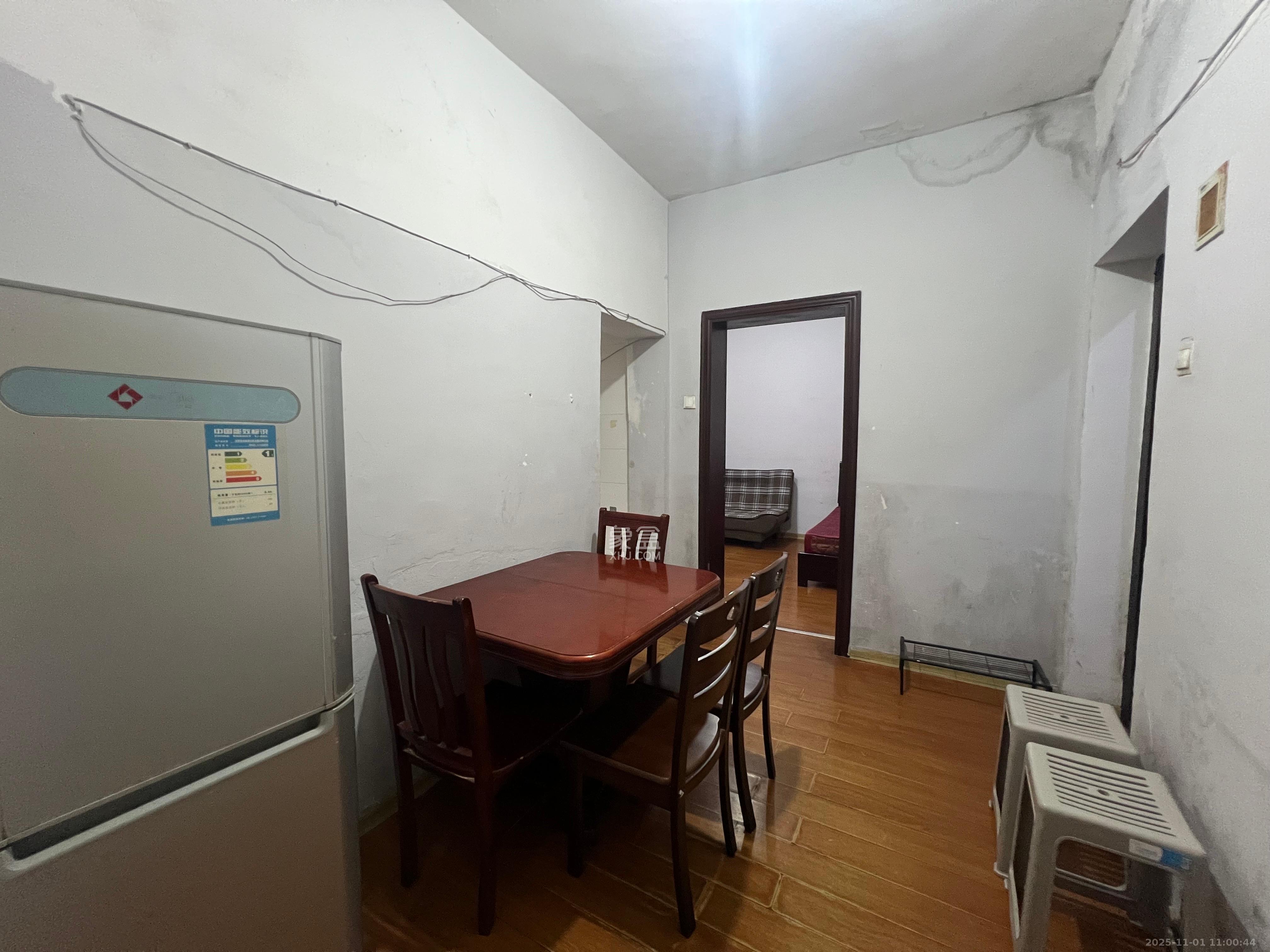 赤岗社区市政小区  2室1厅1卫    1500.0元/月