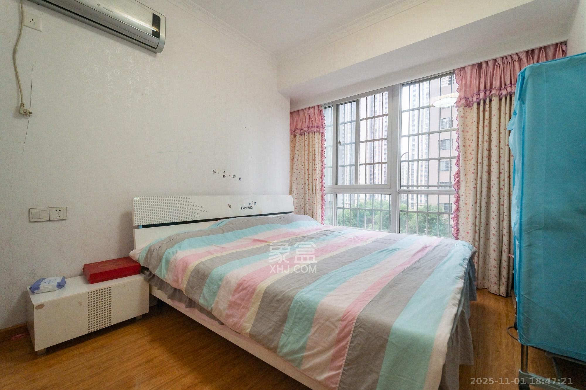 筑梦佳园 3室2厅1卫 59.8万 筑梦佳园 3室2厅1卫 59.8万卧室