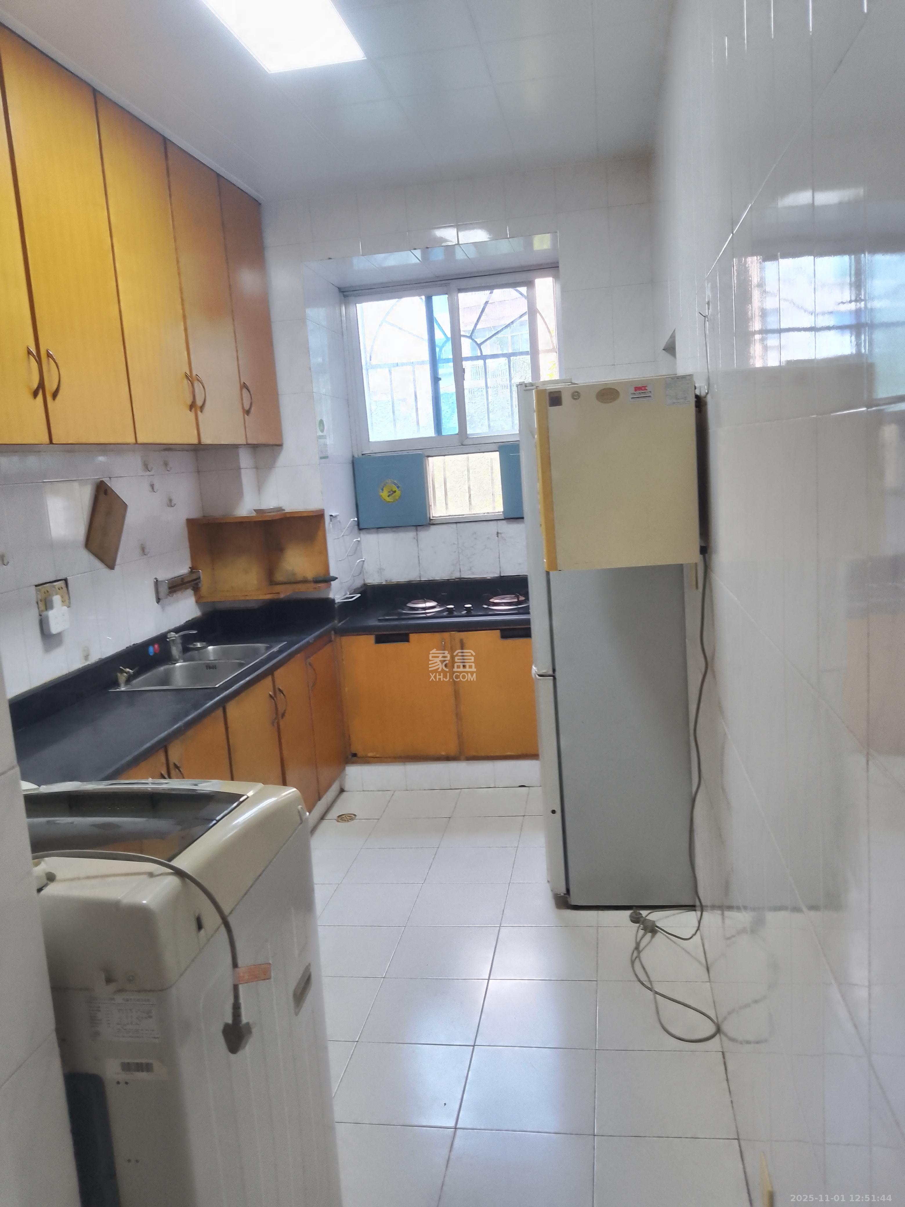 东瓜山三村(东电社区)  2室1厅1卫    1500.0元/月室内图