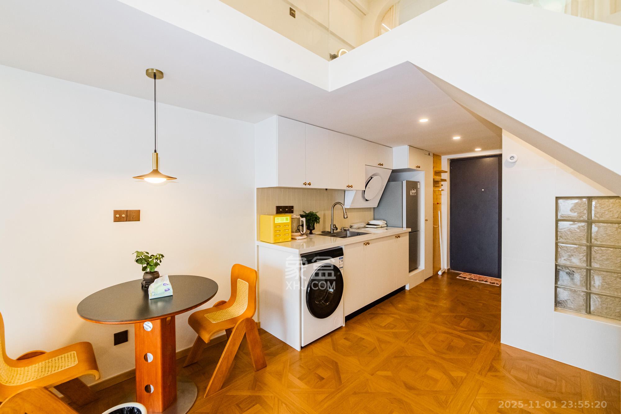 建发养云 2室1厅1卫 62.0万 建发养云 2室1厅1卫 62.0万客厅