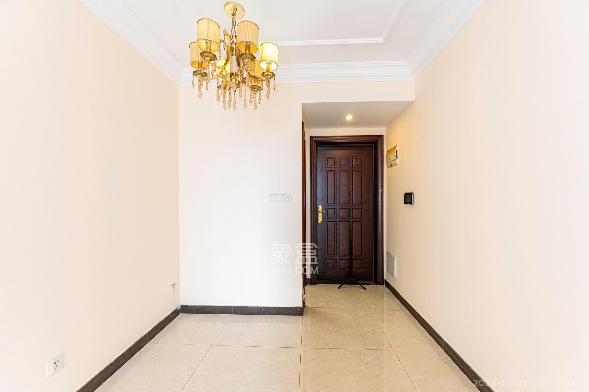 恒大雅苑  2室1厅1卫    58.0万 恒大雅苑  2室1厅1卫    58.0万客厅