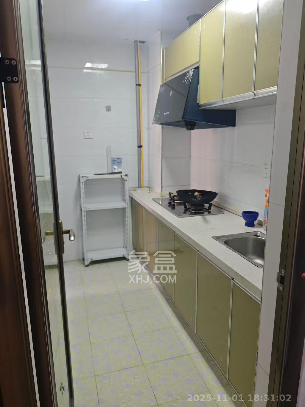 长城雅苑  1室1厅1卫    1600.0元/月室内图