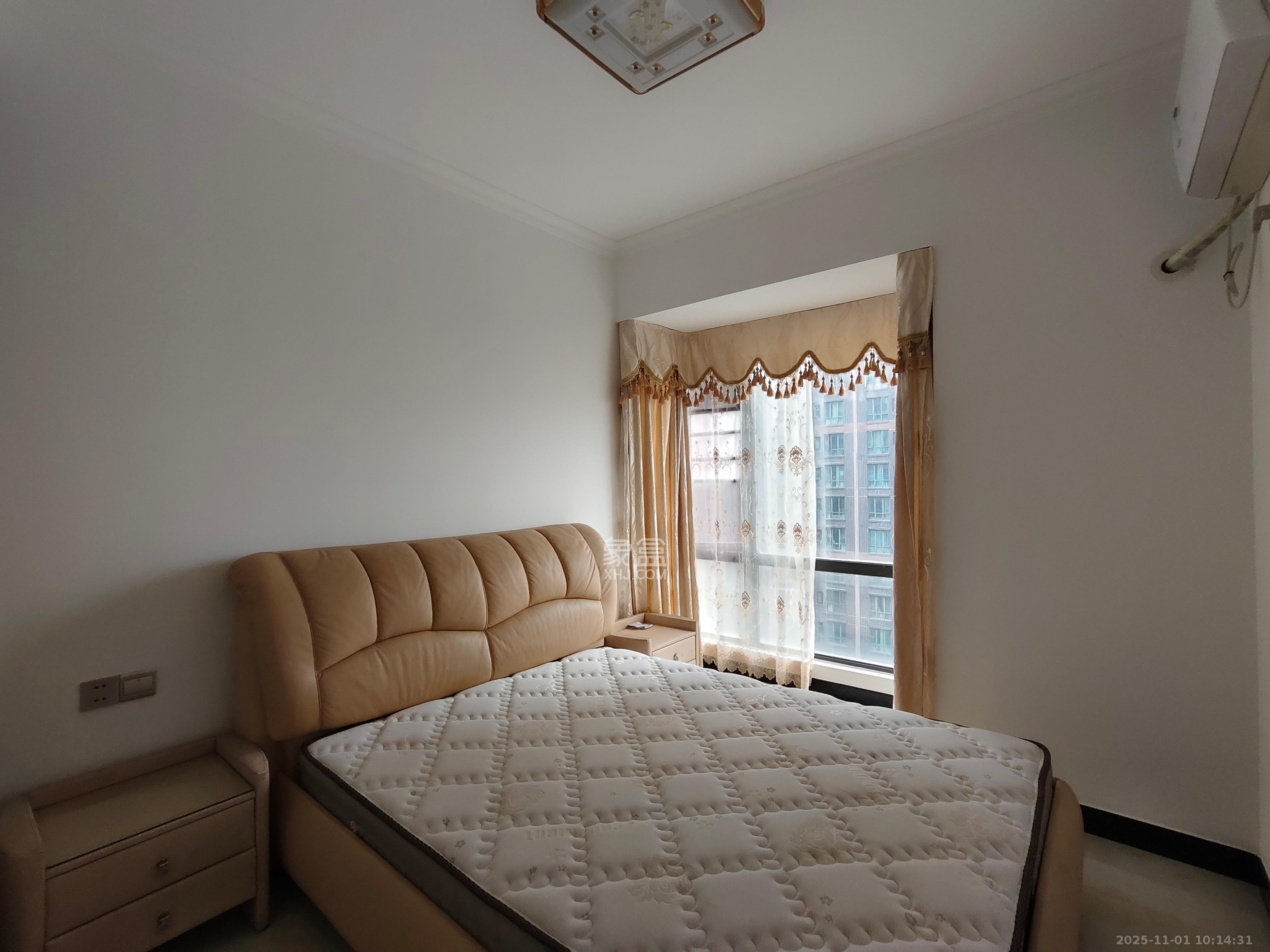 海伦春天  1室1厅1卫    2100.0元/月室内图