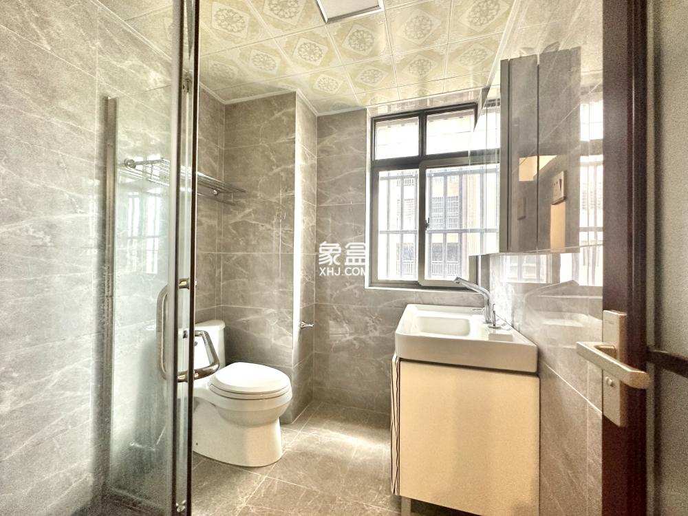 国贸城市花园 3室2厅1卫 198.0万 国贸城市花园 3室2厅1卫 198.0万室内图