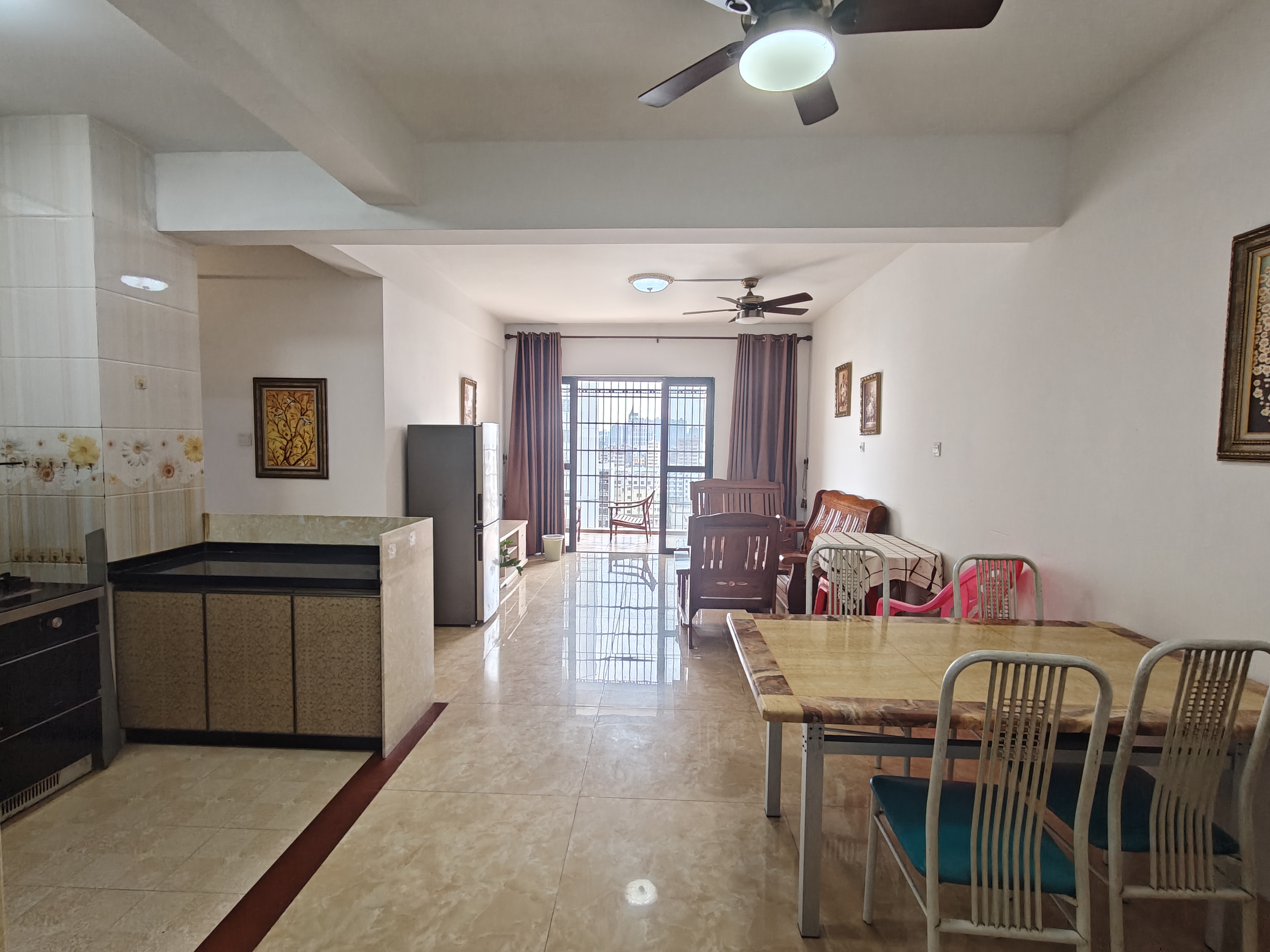 永升华府  2室2厅1卫    2400.0元/月室内图