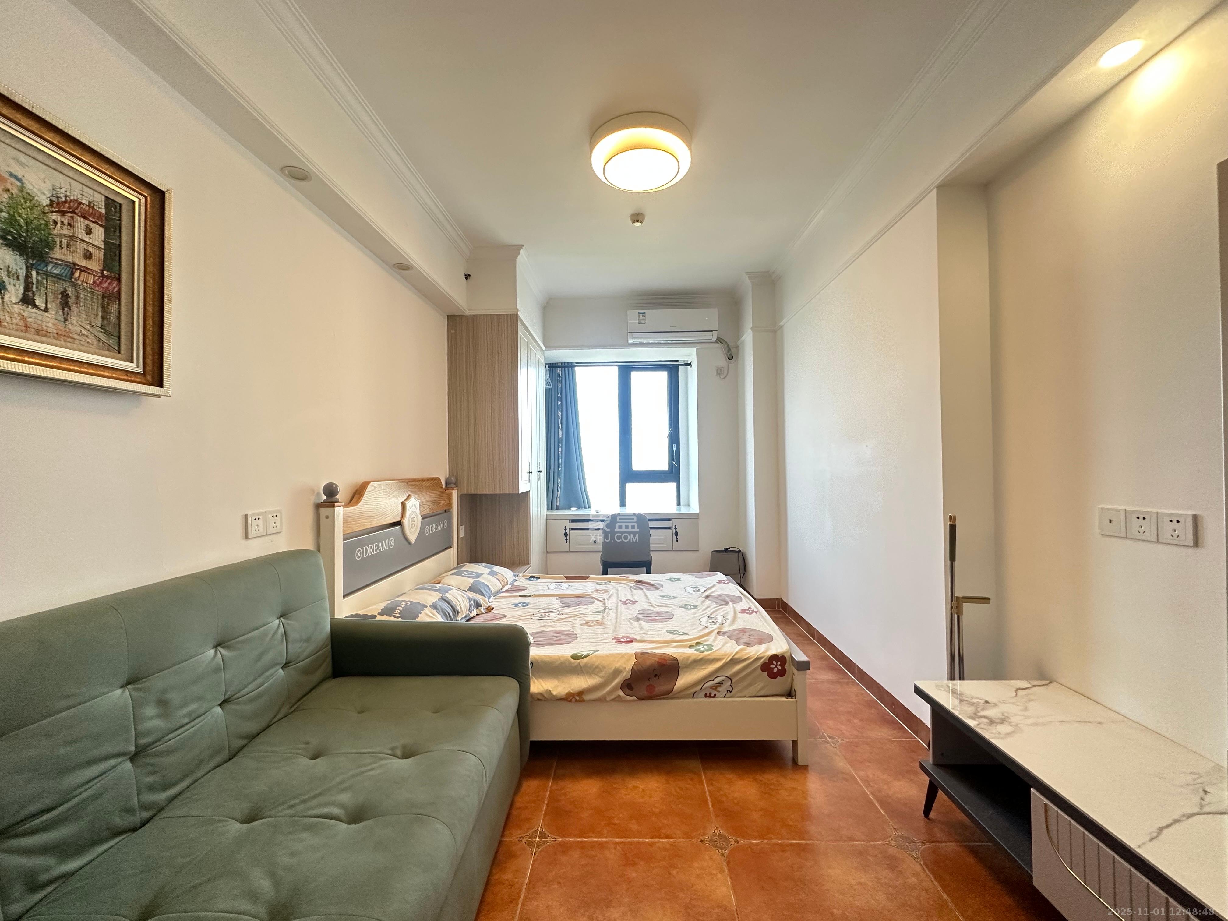 保利麓谷林语I区 1室1厅1卫 1400.0元/月 保利麓谷林语I区 1室1厅1卫 1400.0元/月室内图