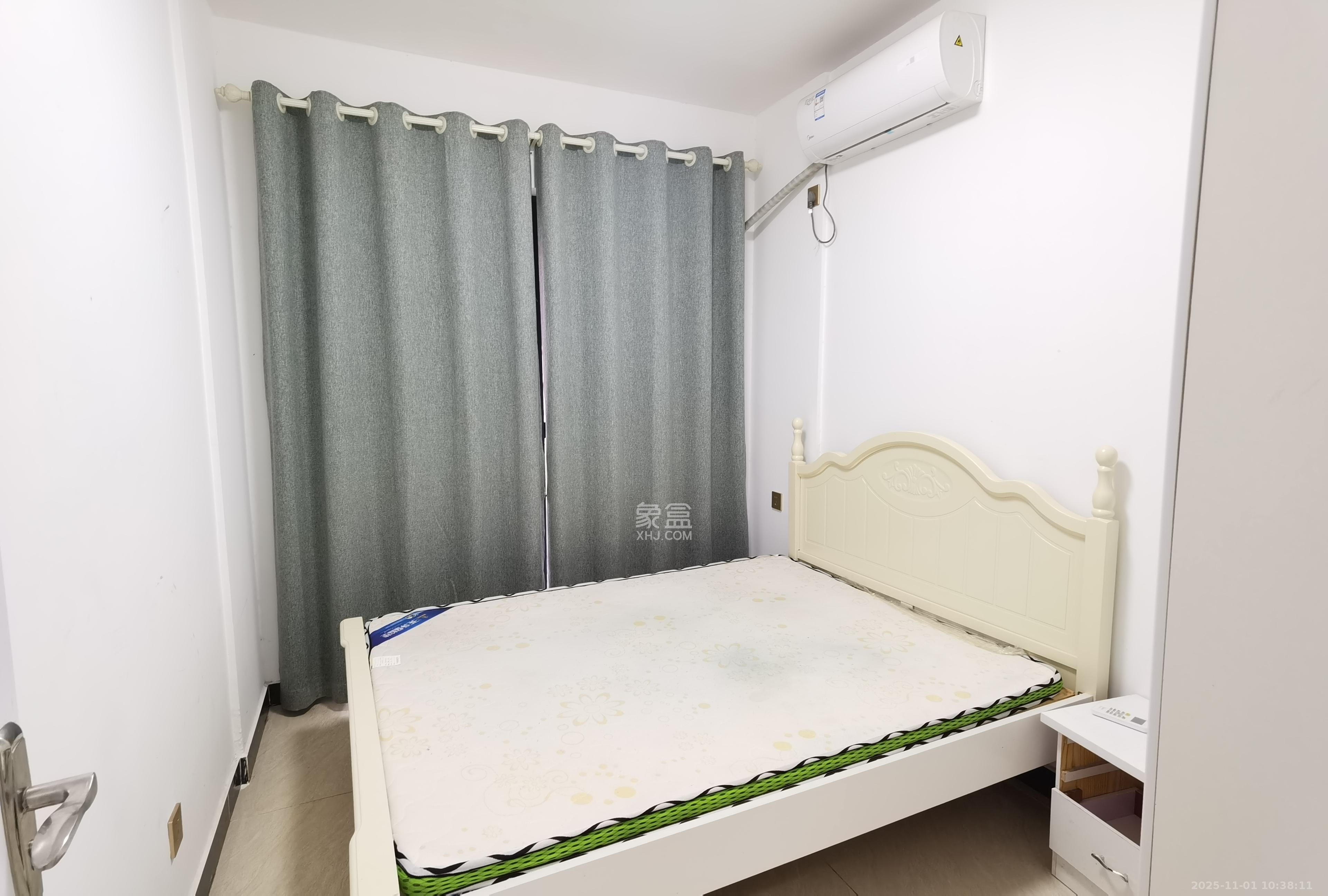 邦盛水岸御园  4室2厅2卫    2600.0元/月室内图