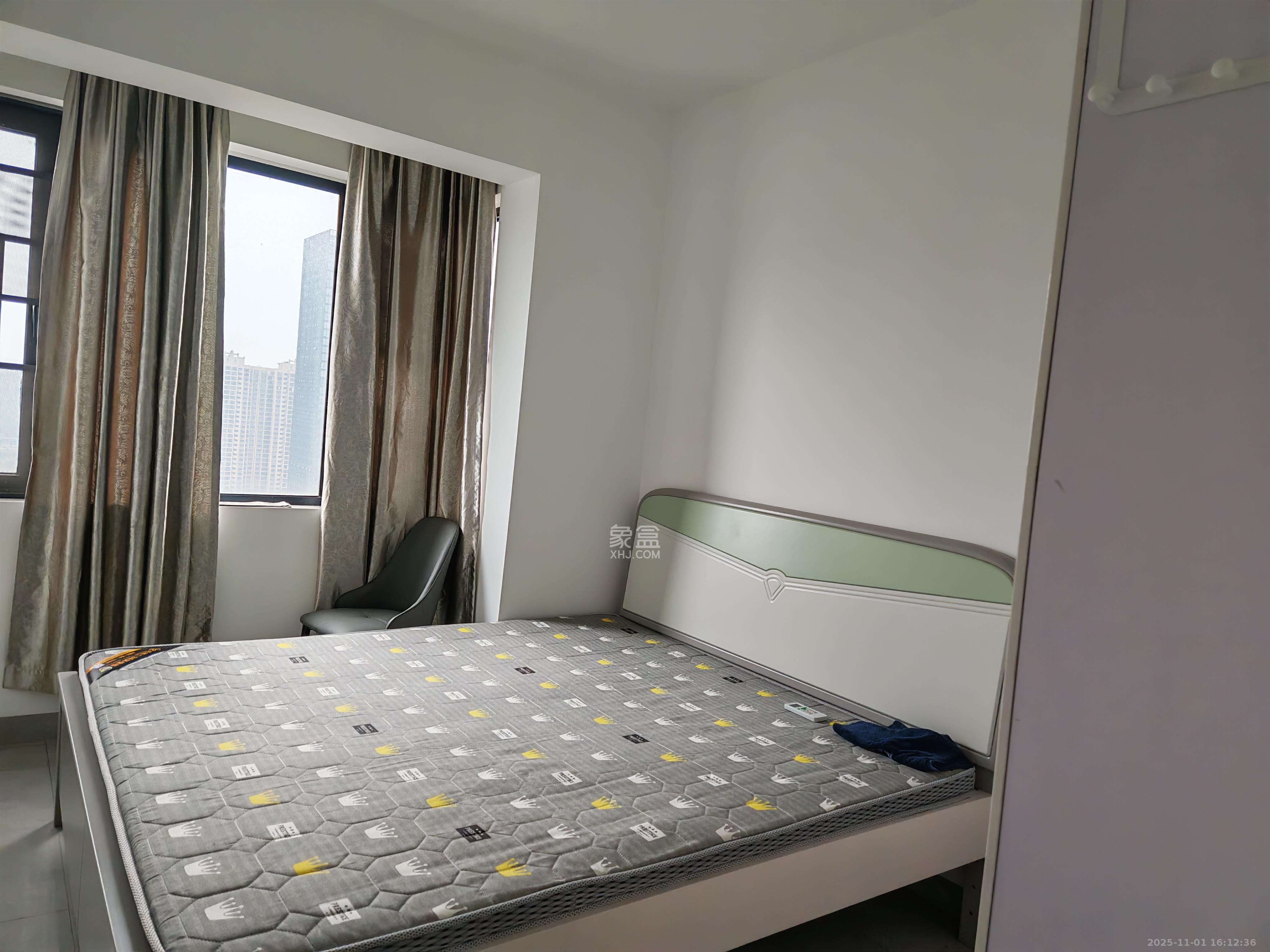 北京御园一二期（国泰嘉园）  4室2厅2卫    3200.0元/月室内图