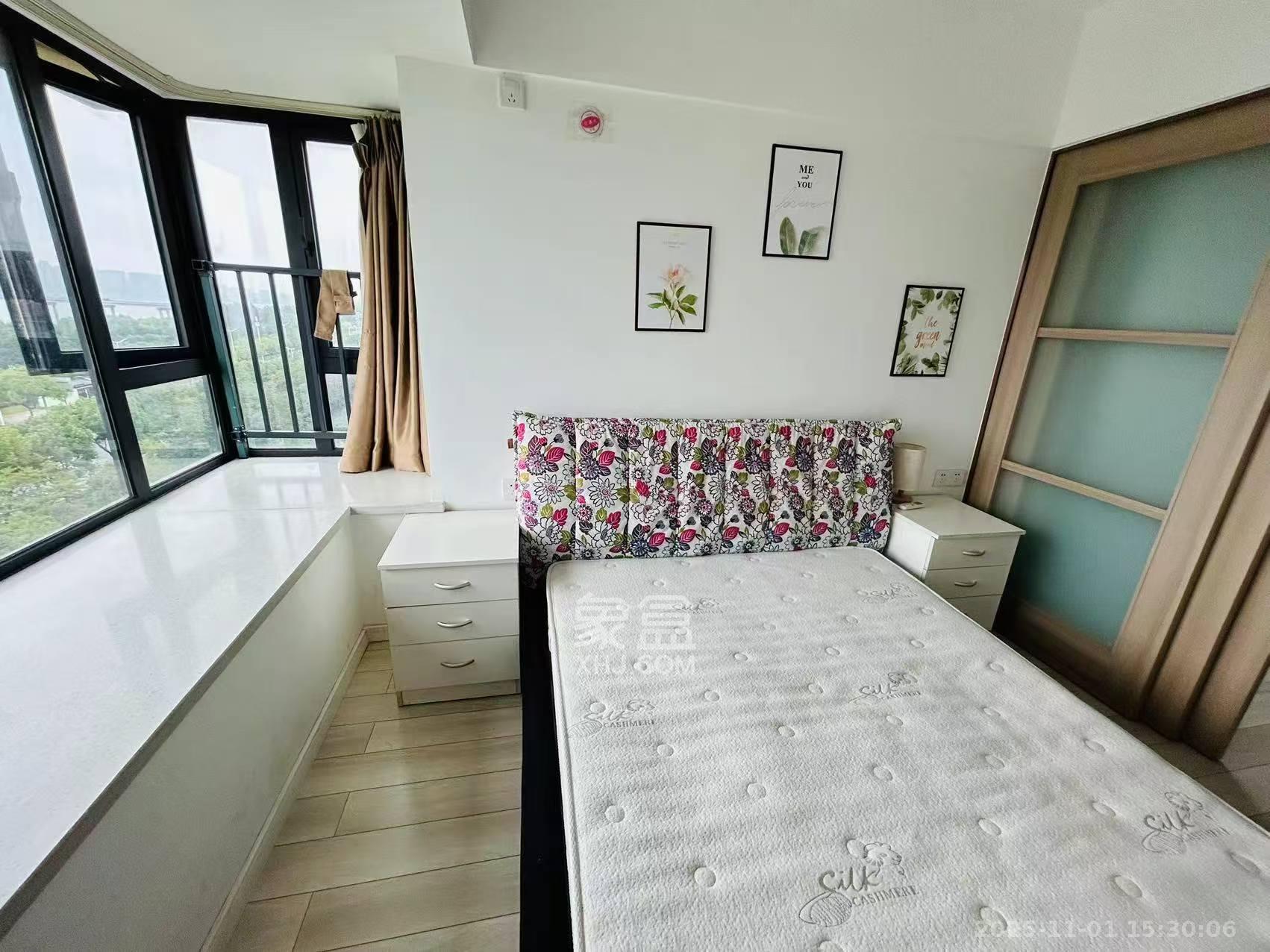 万科金域缇香  1室1厅1卫    2400.0元/月室内图