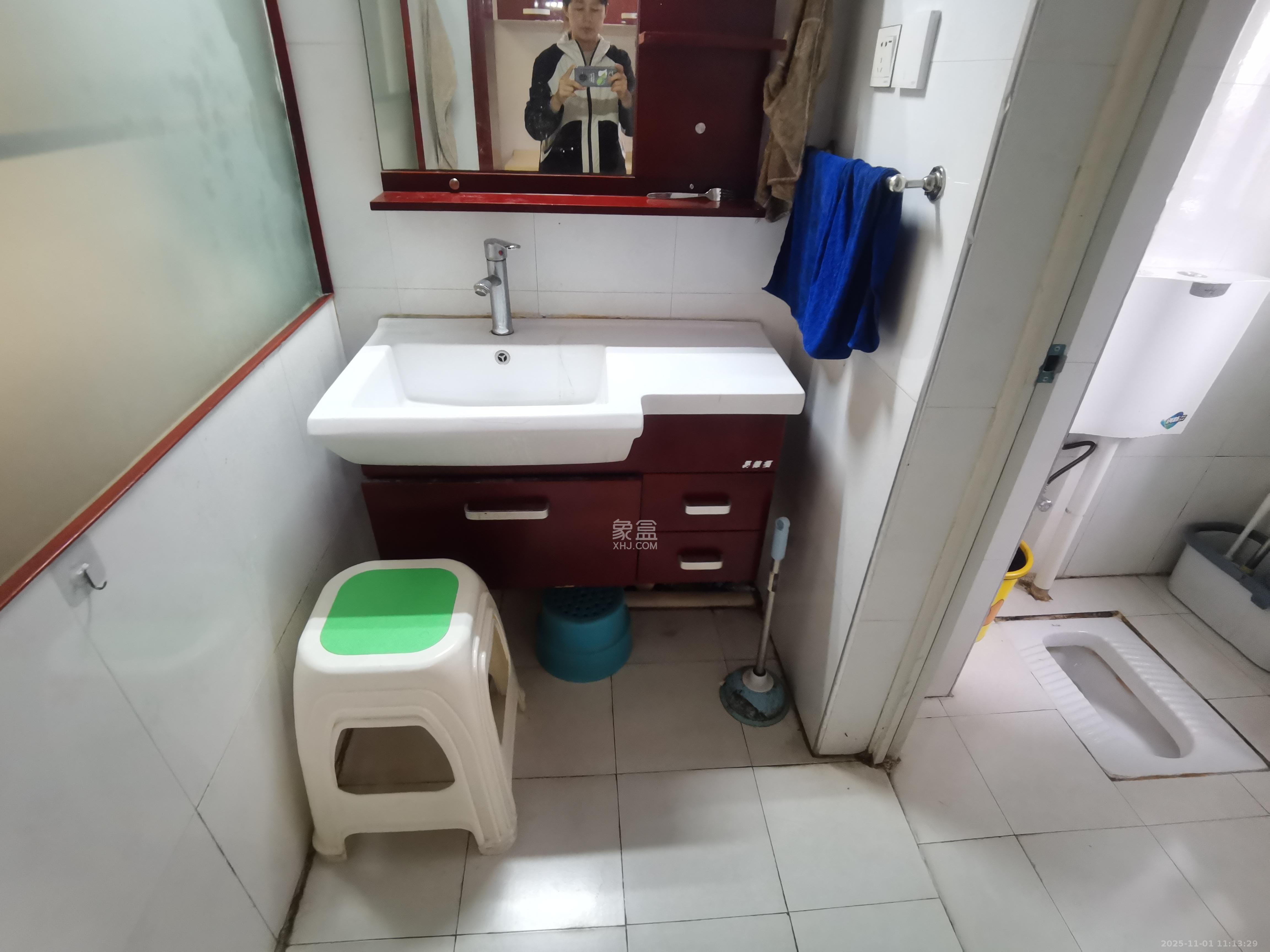 东门壹号家园 3室2厅2卫 2800.0元/月 东门壹号家园 3室2厅2卫 2800.0元/月室内图