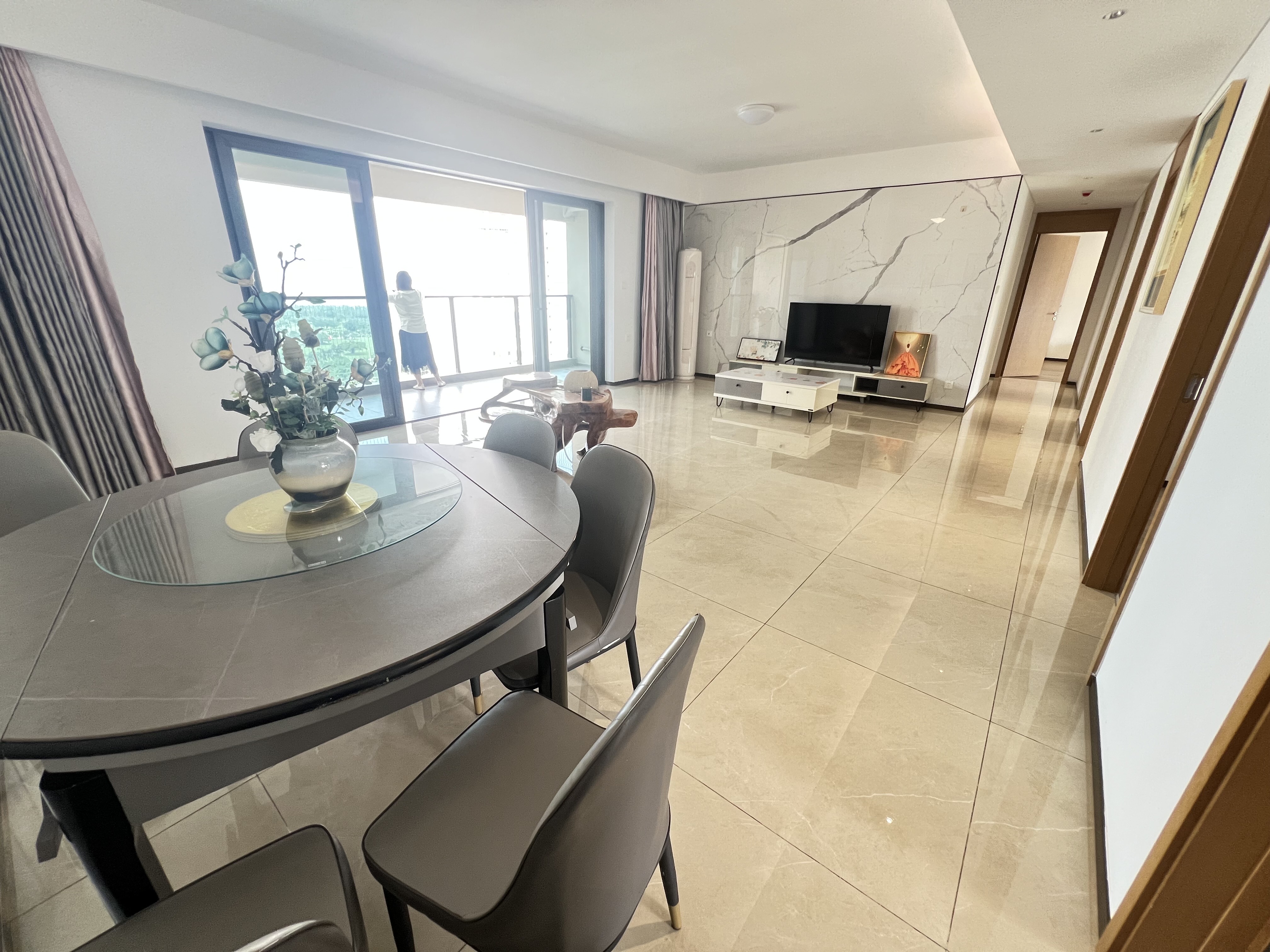 华润中心二期东悦府 4室2厅2卫 10000.0元/月 华润中心二期东悦府 4室2厅2卫 10000.0元/月室内图