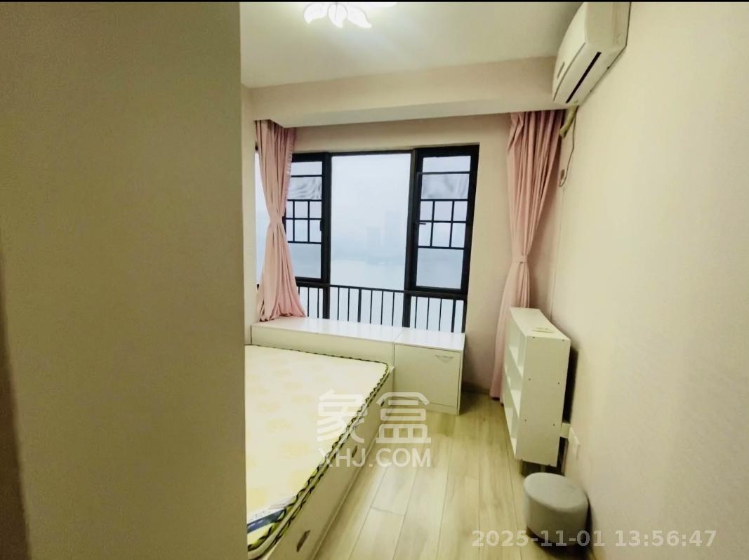 佳兆业云顶梅溪湖(佳兆业梅溪荟) 4室2厅2卫 4000.0元/月 佳兆业云顶梅溪湖(佳兆业梅溪荟) 4室2厅2卫 4000.0元/月室内图