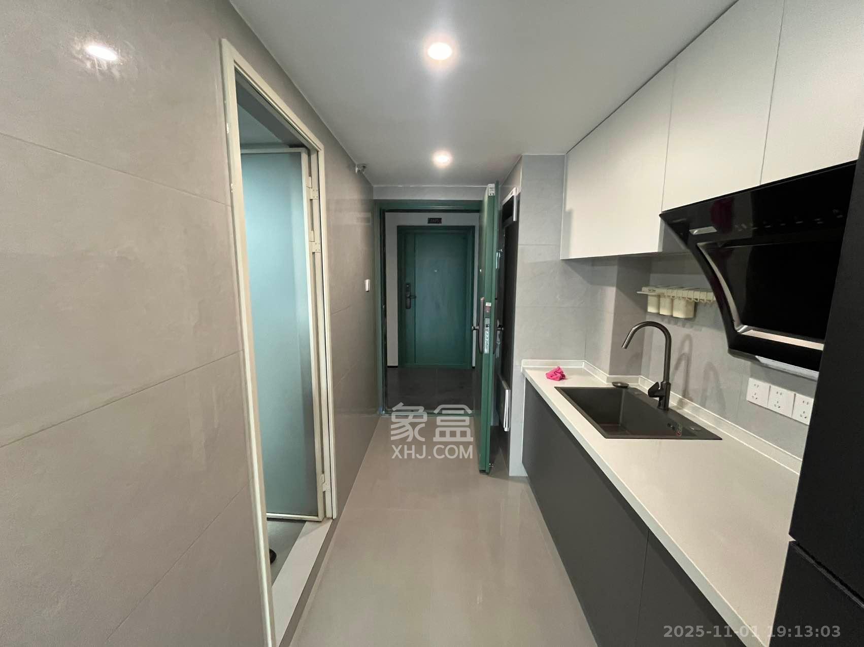 绿地V岛 1室1厅1卫 2400.0元/月 绿地V岛 1室1厅1卫 2400.0元/月室内图