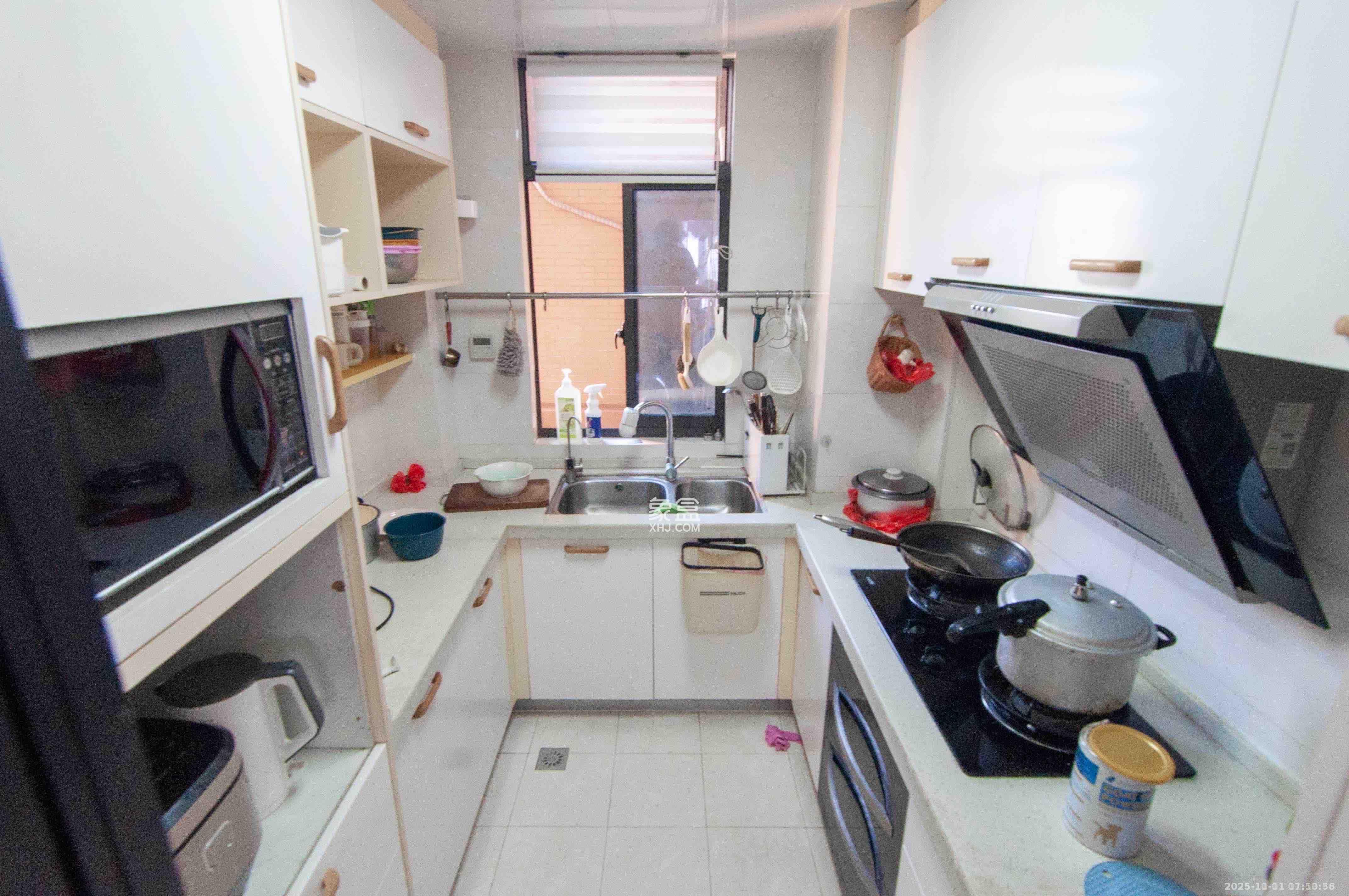 中一九骏(枫桥苑) 4室2厅2卫 4000.0元/月 中一九骏(枫桥苑) 4室2厅2卫 4000.0元/月室内图