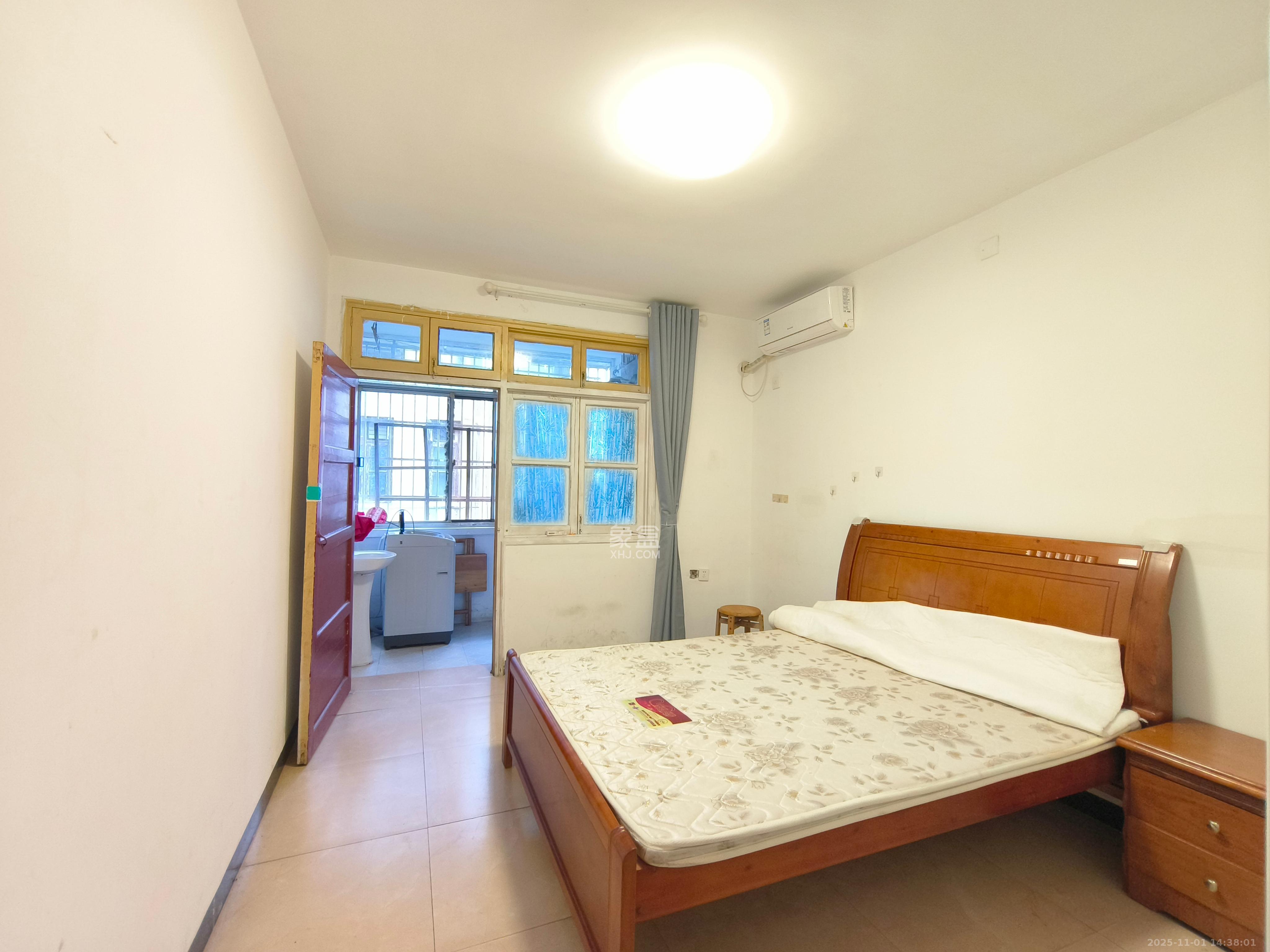 崇文里、崇圣里散盘 2室1厅1卫 1600.0元/月 崇文里、崇圣里散盘 2室1厅1卫 1600.0元/月室内图