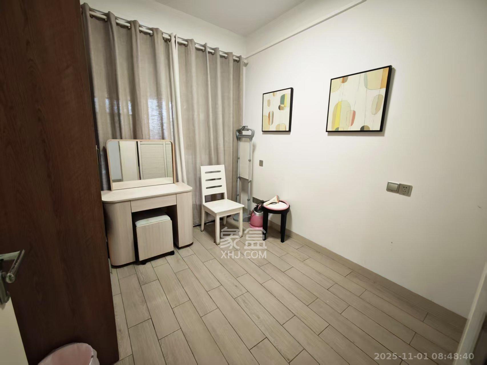 梅溪湖金茂悦(金悦雅苑)  3室2厅1卫    3200.0元/月 梅溪湖金茂悦(金悦雅苑)  3室2厅1卫    3200.0元/月室内图