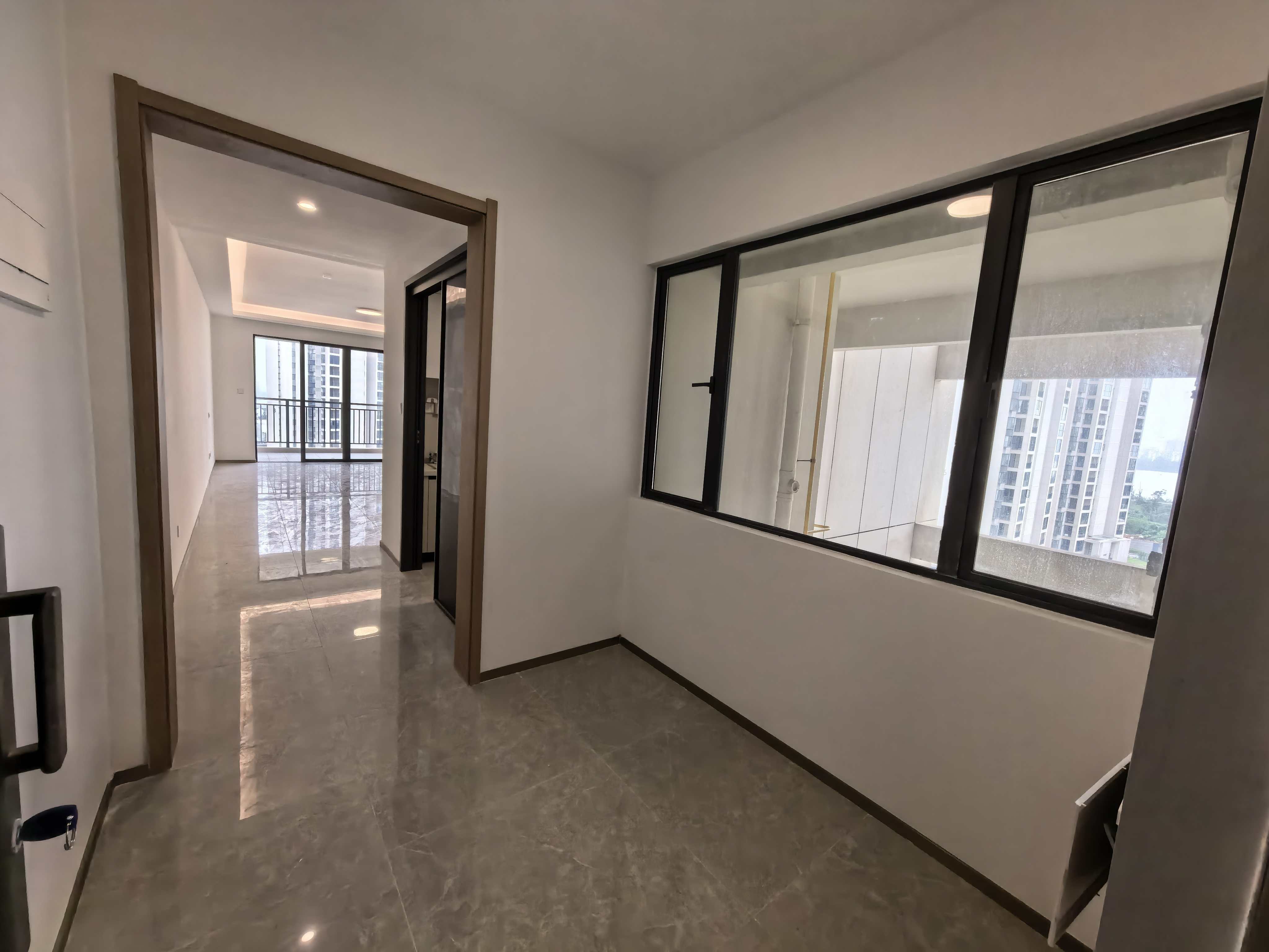 和风家园蓝天居  3室2厅2卫    2000.0元/月 和风家园蓝天居  3室2厅2卫    2000.0元/月室内图