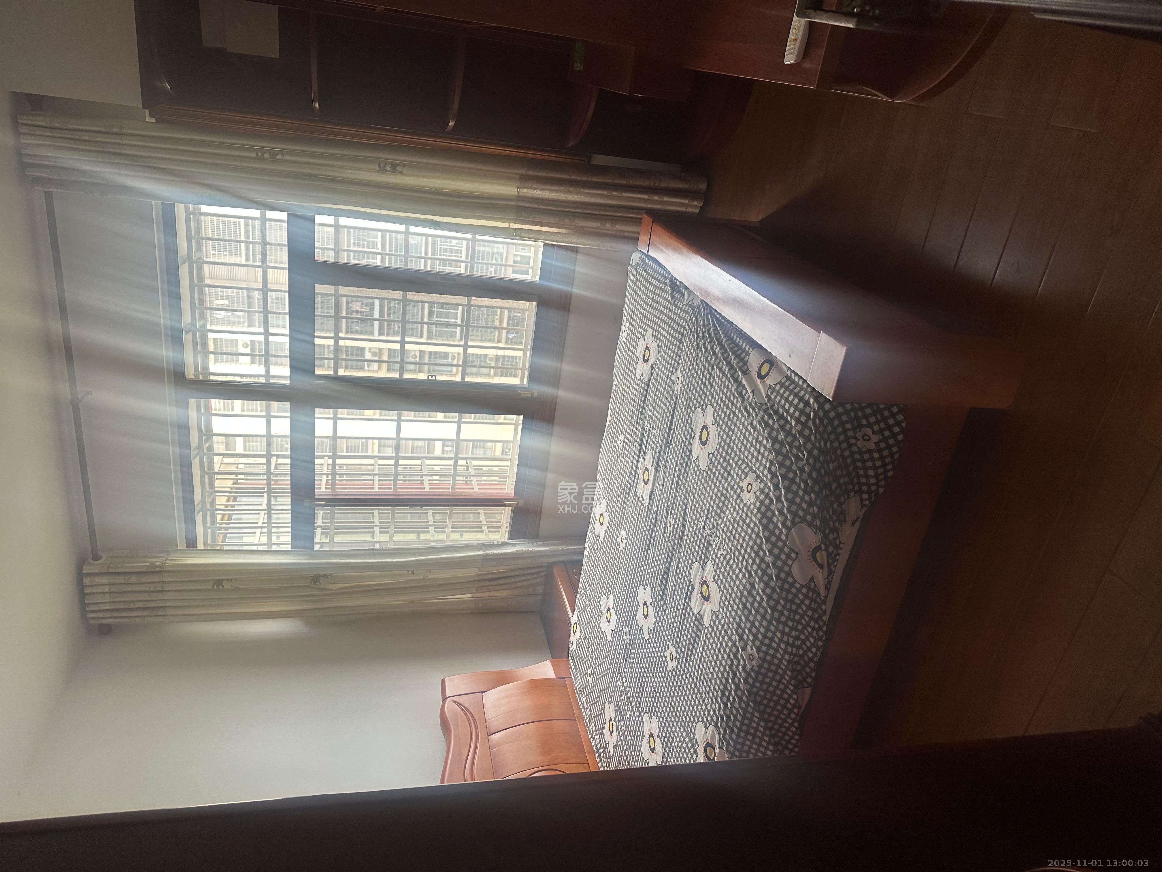 桥头家苑一期 3室1厅1卫 2000.0元/月 桥头家苑一期 3室1厅1卫 2000.0元/月室内图