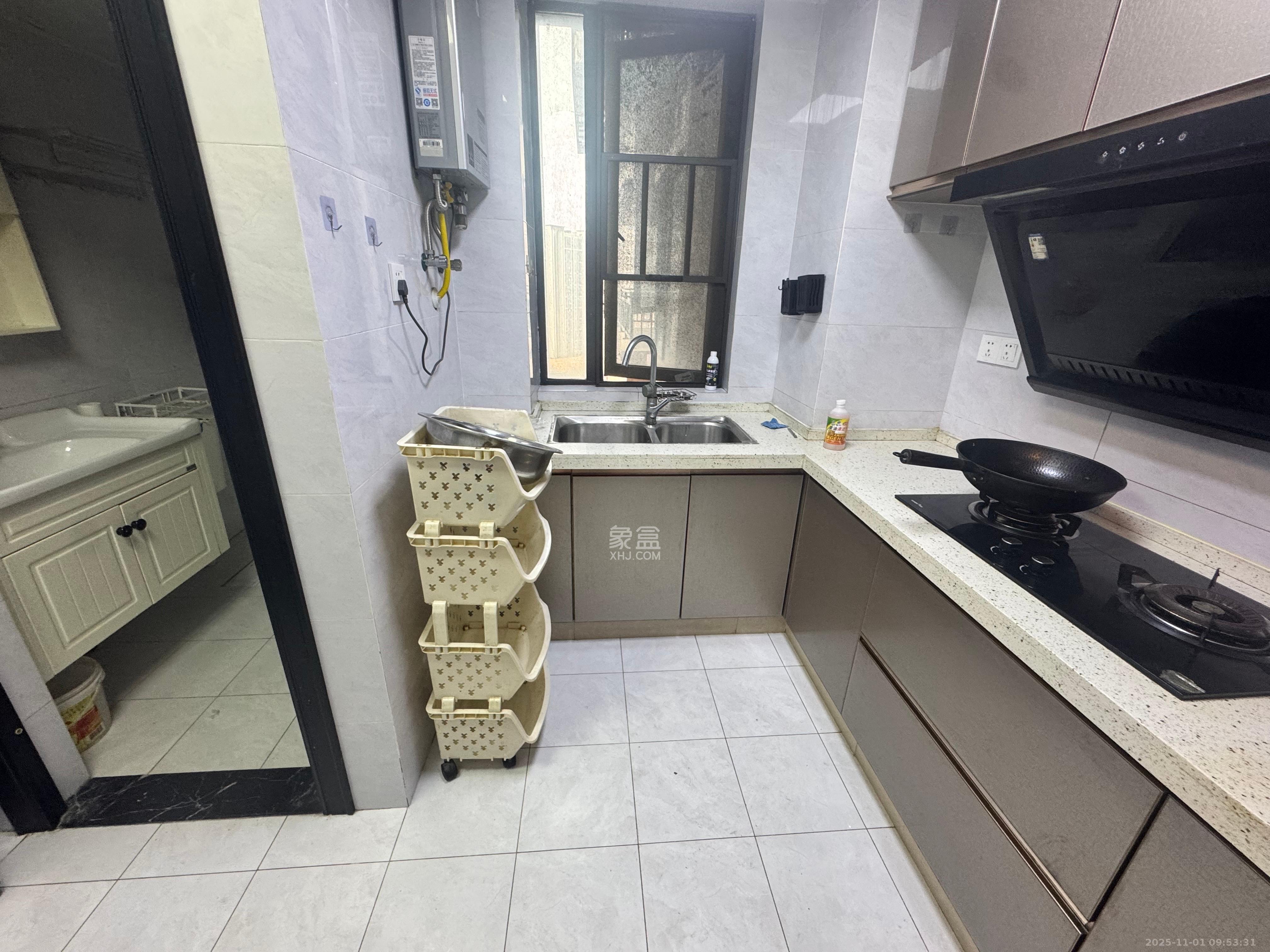 新新花园 2室1厅1卫 2100.0元/月 新新花园 2室1厅1卫 2100.0元/月室内图