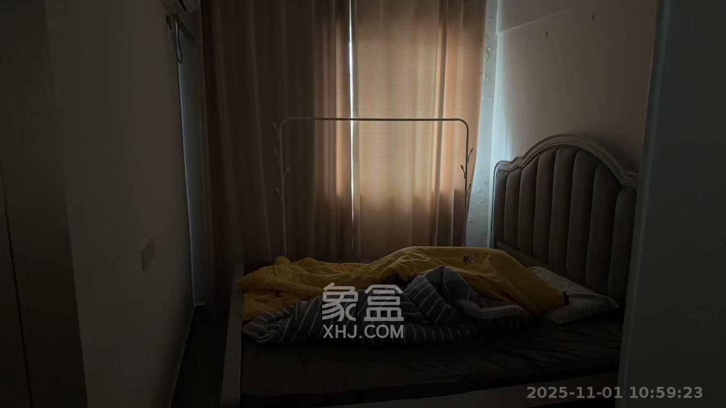 谷山乐园三期  3室2厅1卫    2100.0元/月