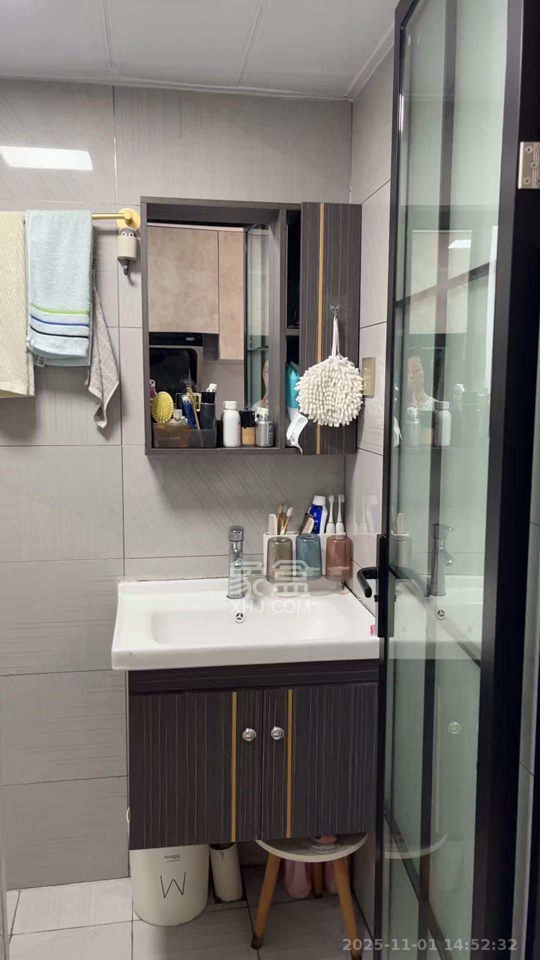 美林美寓  1室1厅1卫    1600.0元/月室内图