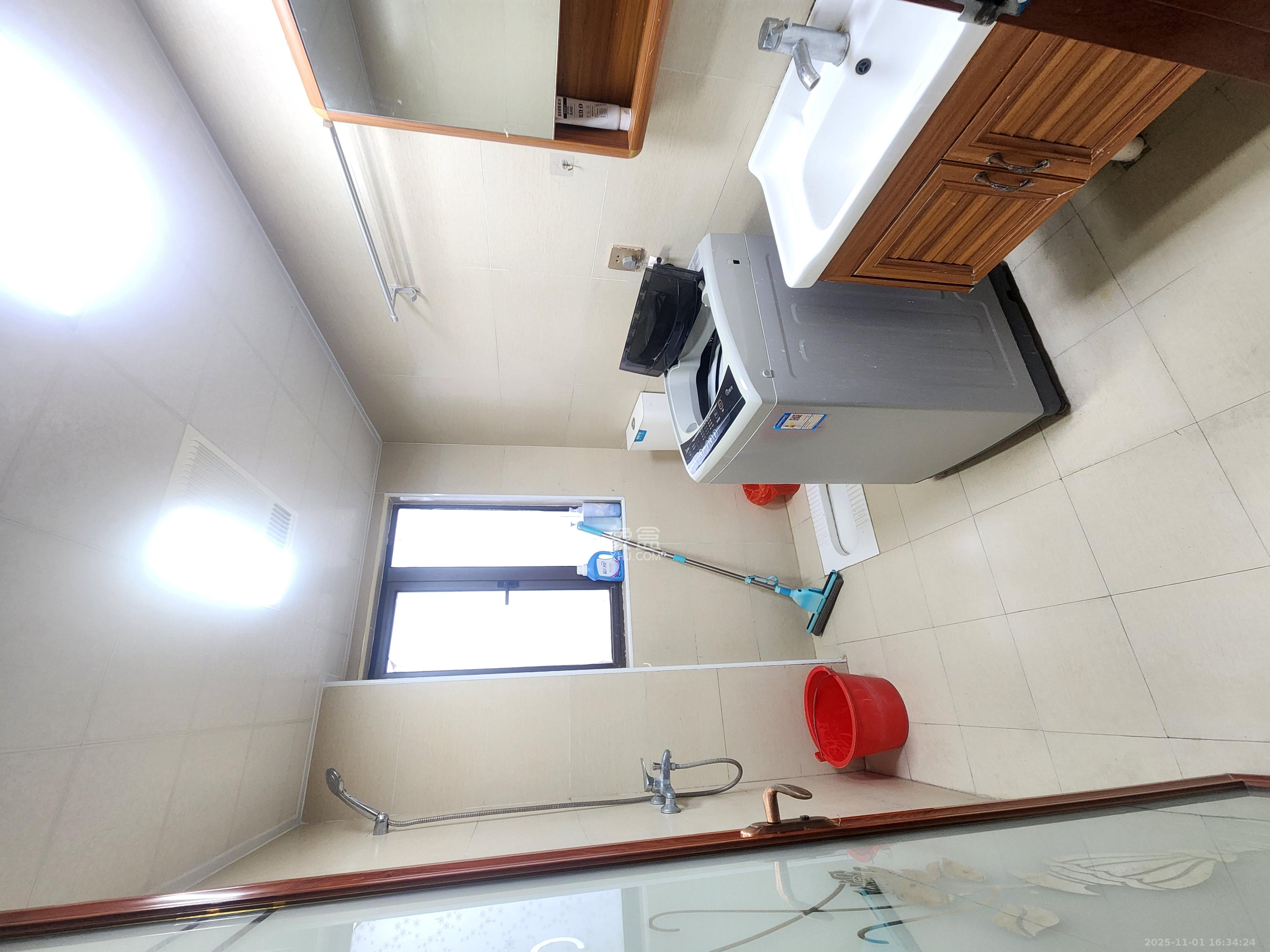 联晟大厦  2室2厅1卫    2200.0元/月室内图