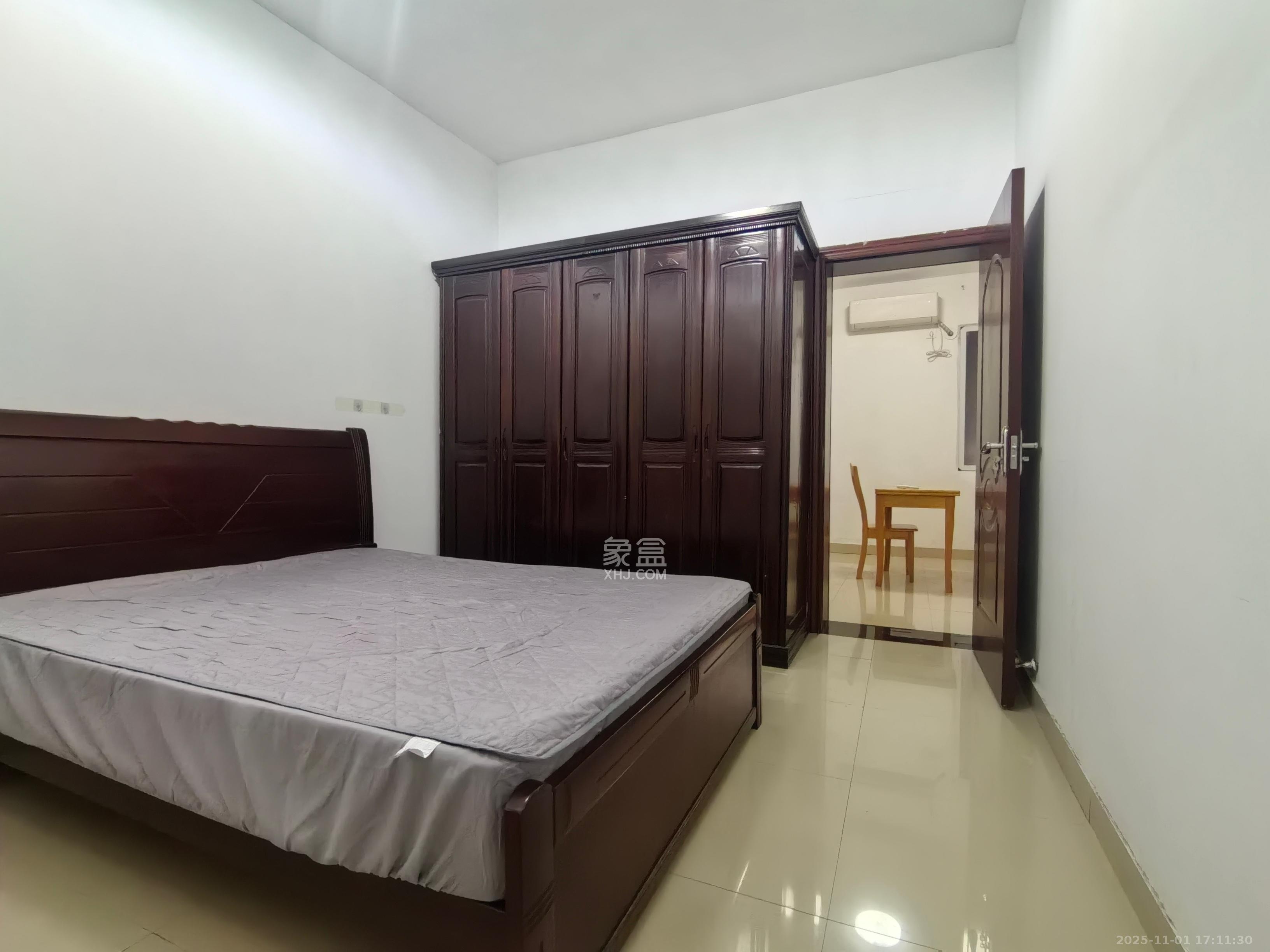 国庆新村 1室1厅1卫 1300.0元/月 国庆新村 1室1厅1卫 1300.0元/月室内图