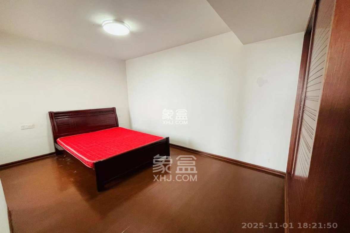 北辰三角洲E5区 1室2厅1卫 2500.0元/月 北辰三角洲E5区 1室2厅1卫 2500.0元/月室内图