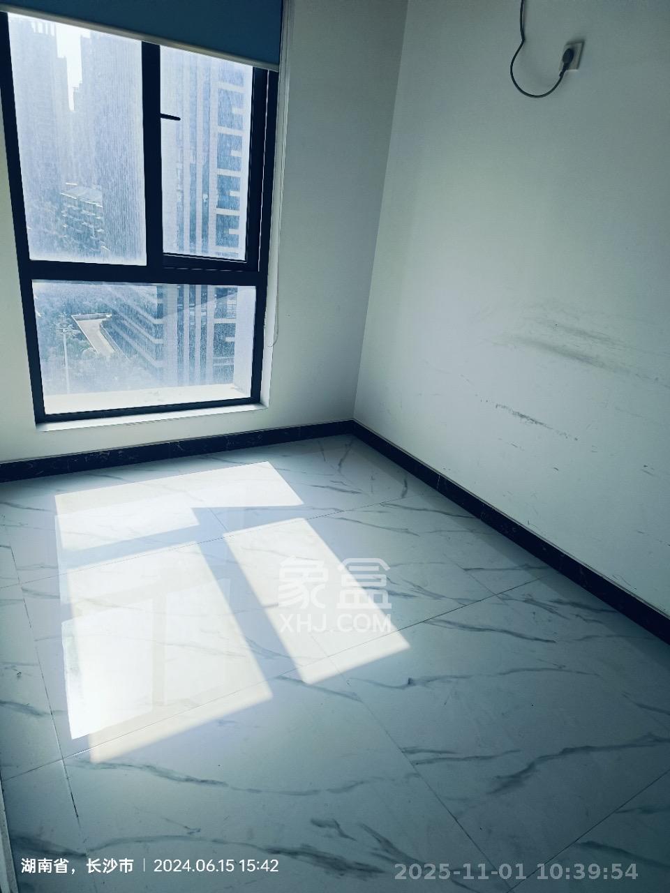 里约荟   86.0㎡      2600.0元/月室内图