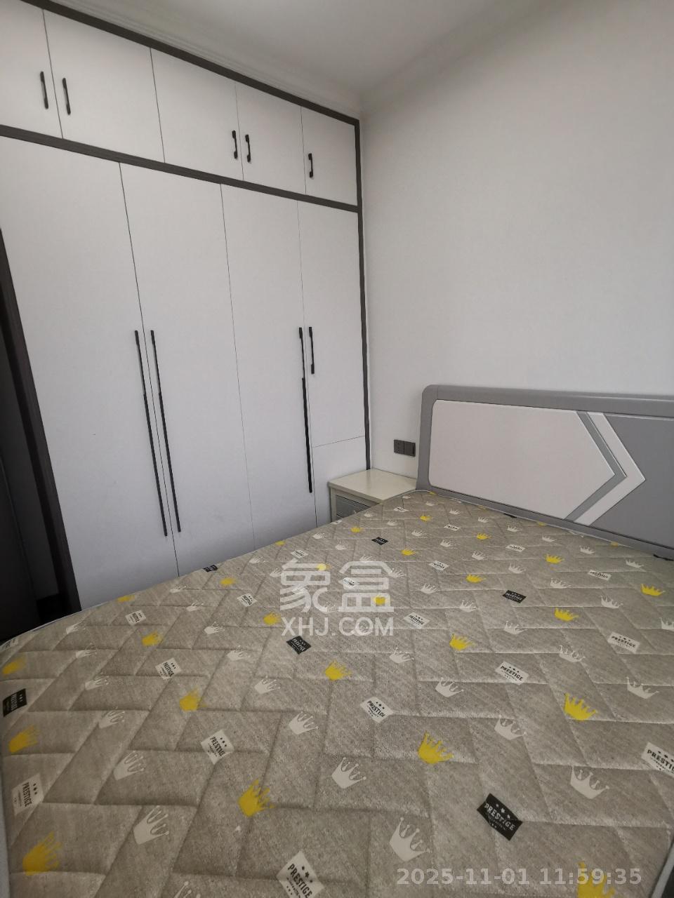 星发东宸花园  2室2厅1卫    1750.0元/月室内图